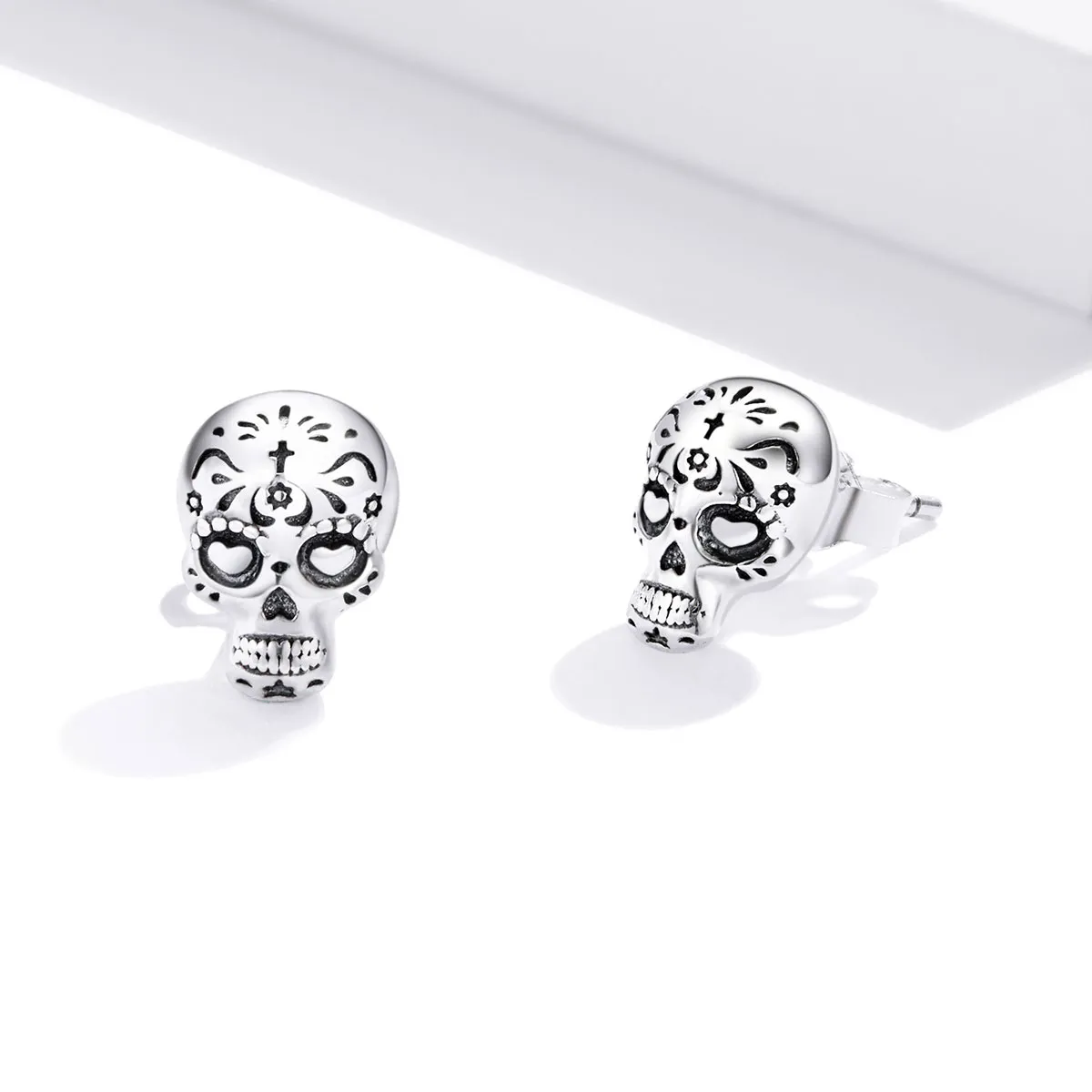 Pandora Style Silver Skull Stud Earrings - SCE953