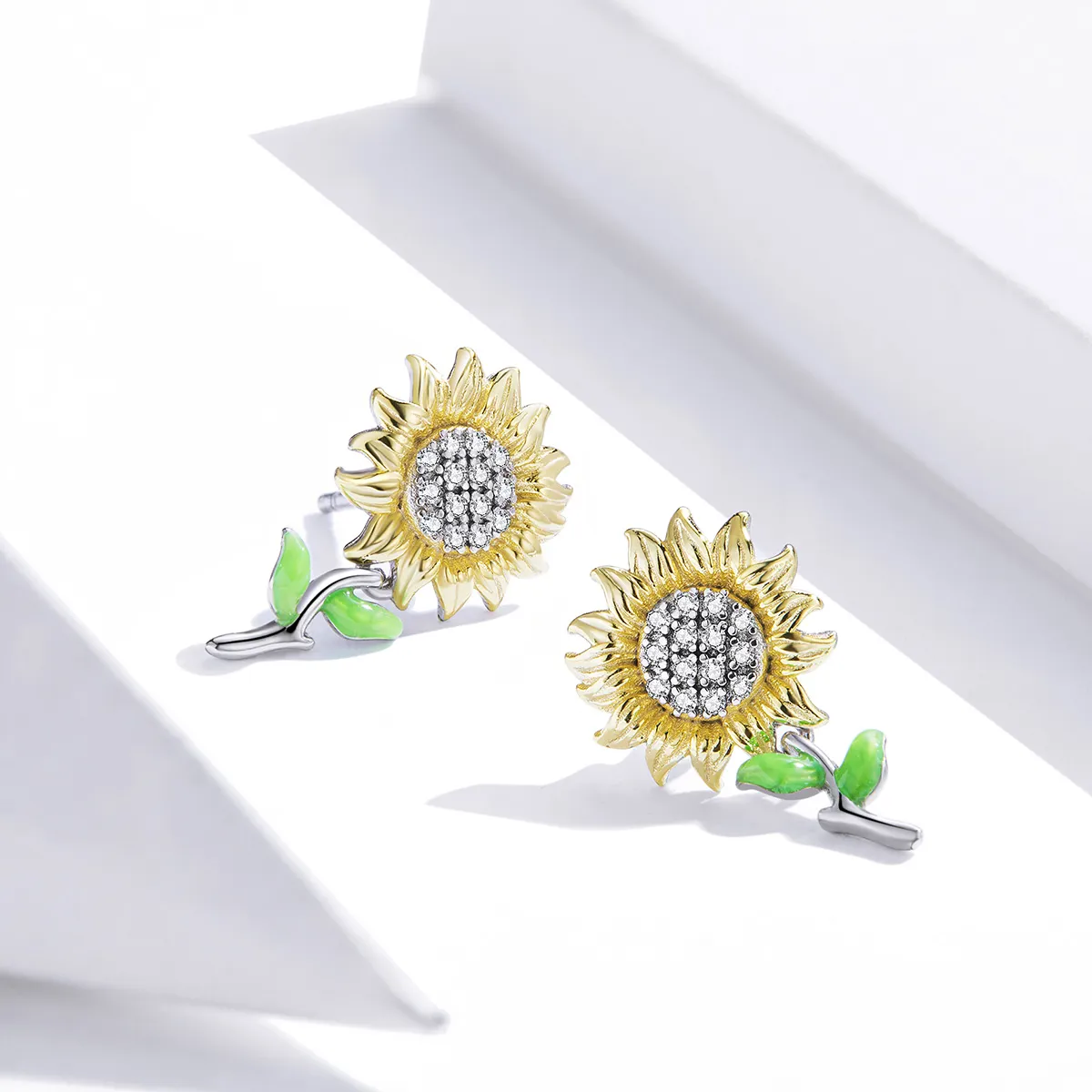 Pandora Style Two Tone Bicolor Sunflower Stud Earrings - SCE919