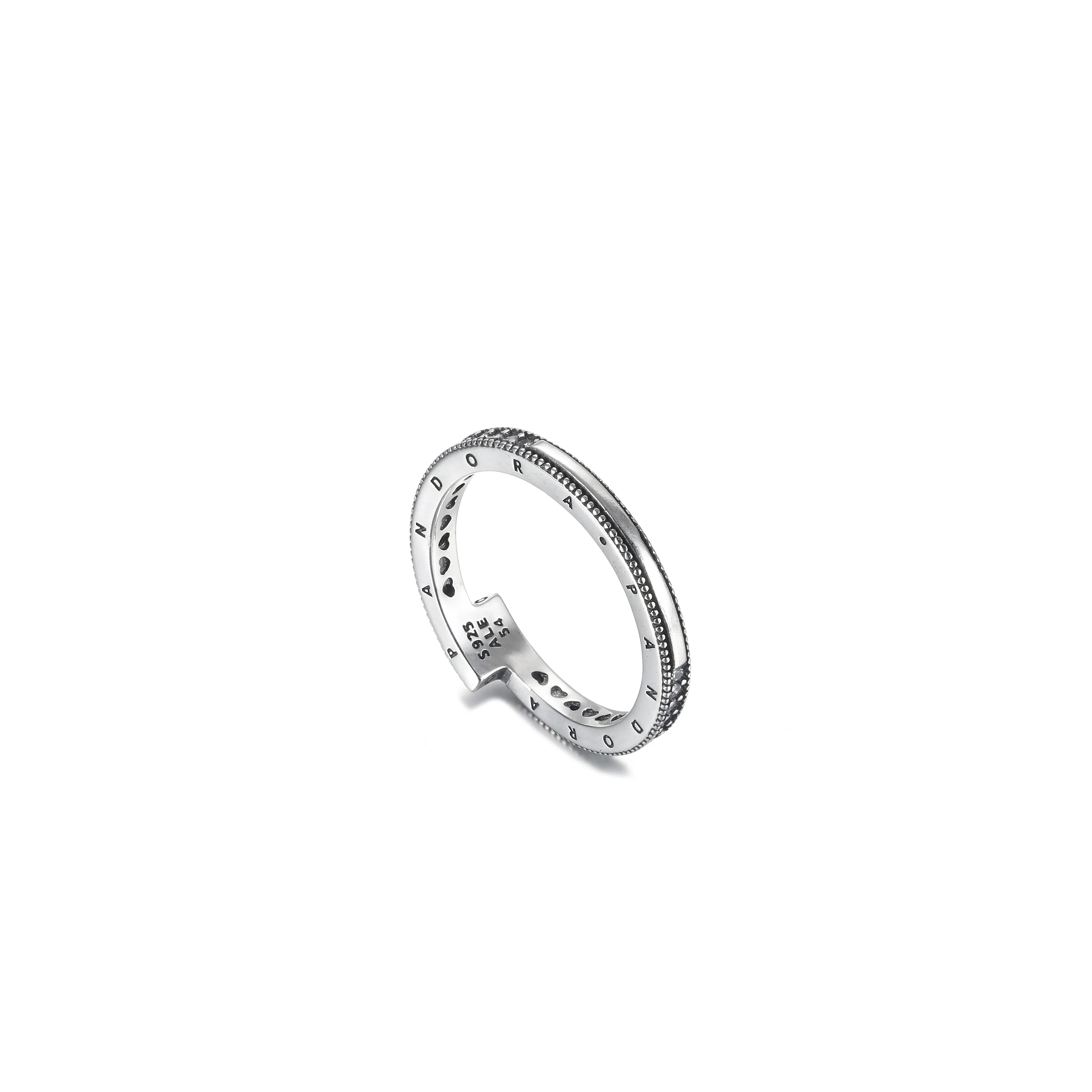 PANDORA Sparkling Overlapping Ring - 199491C01