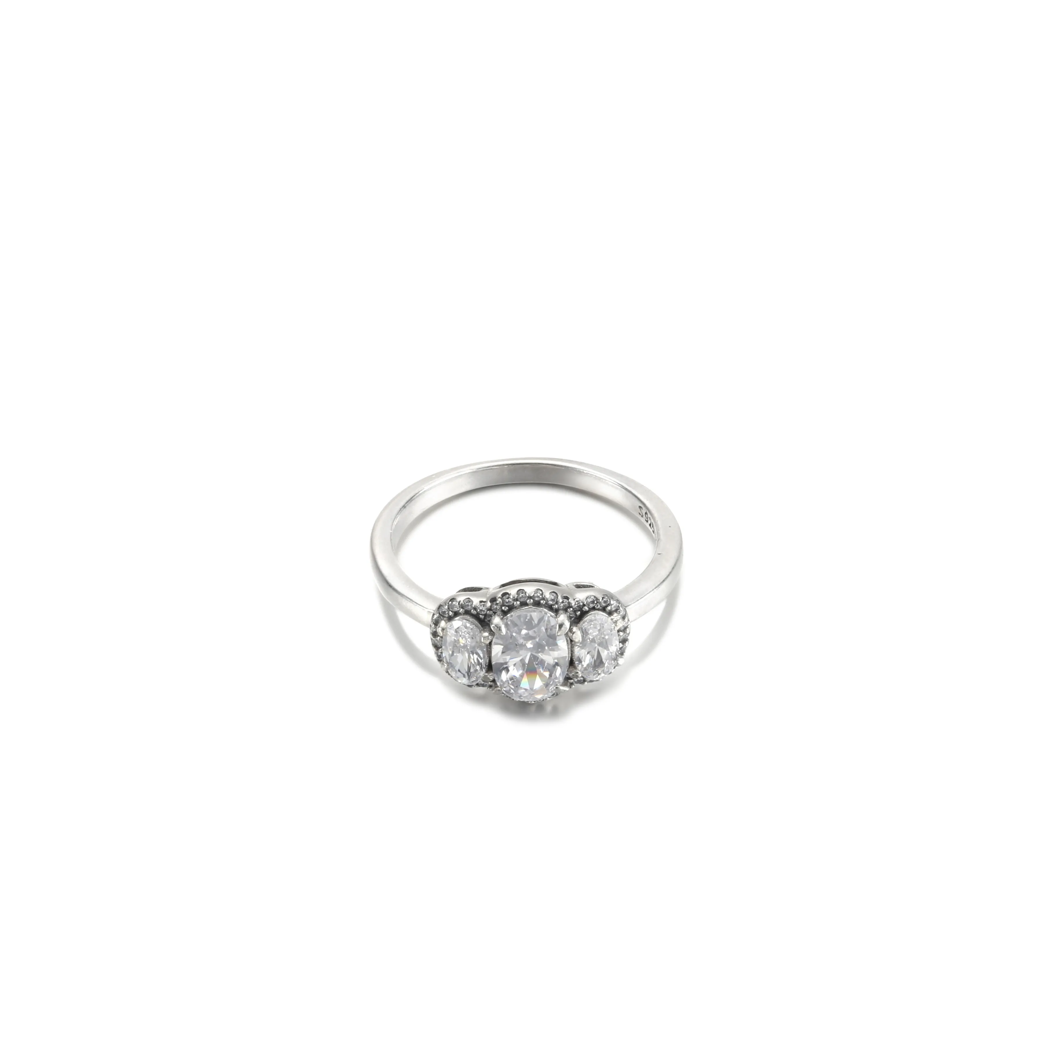 PANDORA Three Stone Vintage Ring - 190049C01