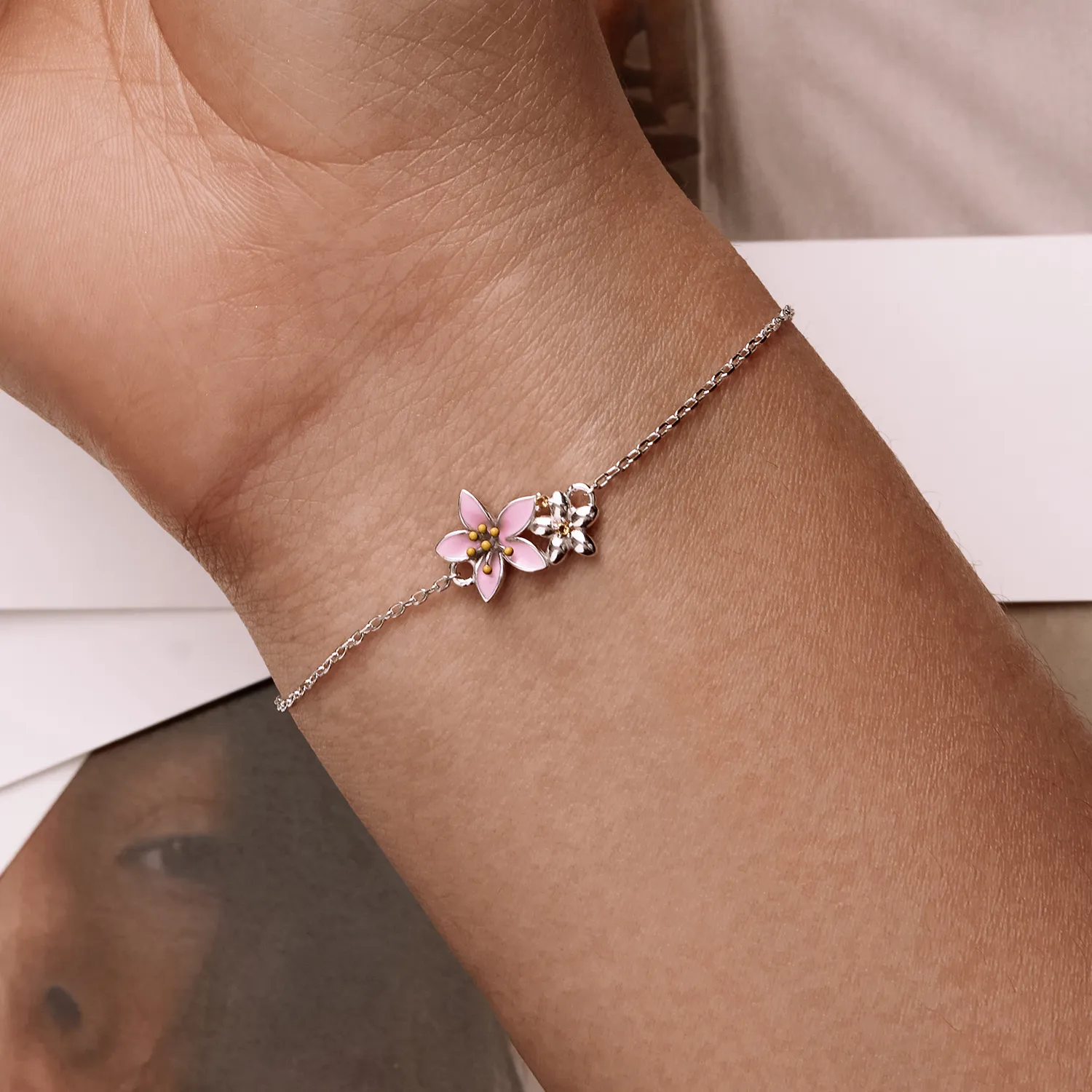 Pandora Style Beautiful Sakura Bracelet - SCB232