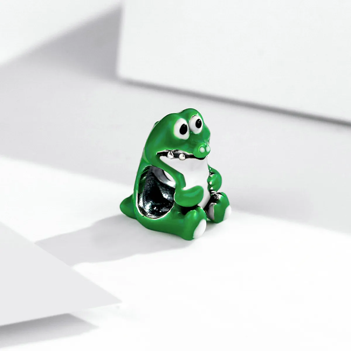 Pandora Style Cute Crocodile Charm - SCC2008