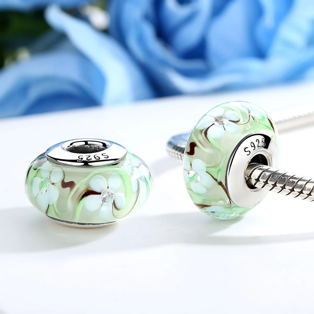 Pandora Style Flowers Murano Glass Charm - SCZ020