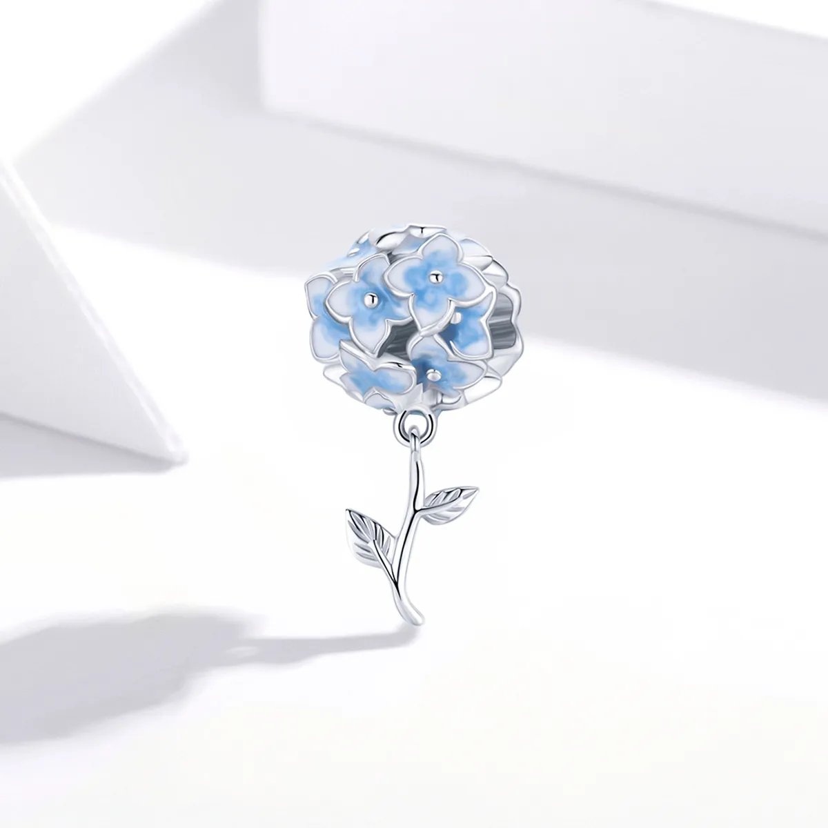 Pandora Style Hydrangea Charm - BSC392