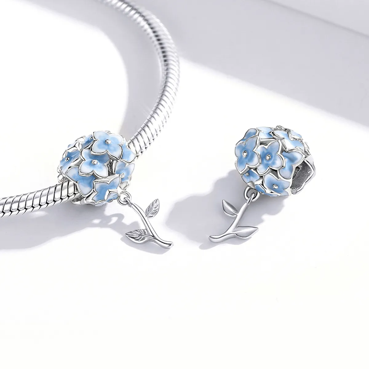 Pandora Style Hydrangea Charm - BSC392