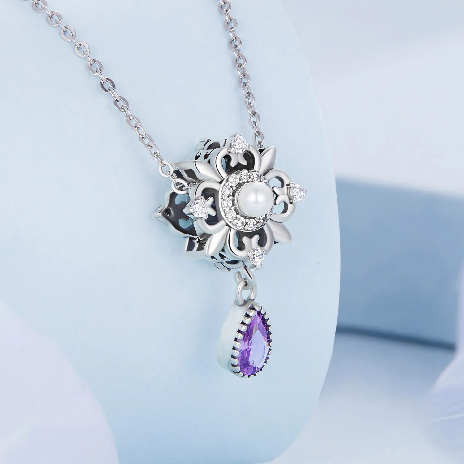 Pandora Style Iris Charm - BSC674