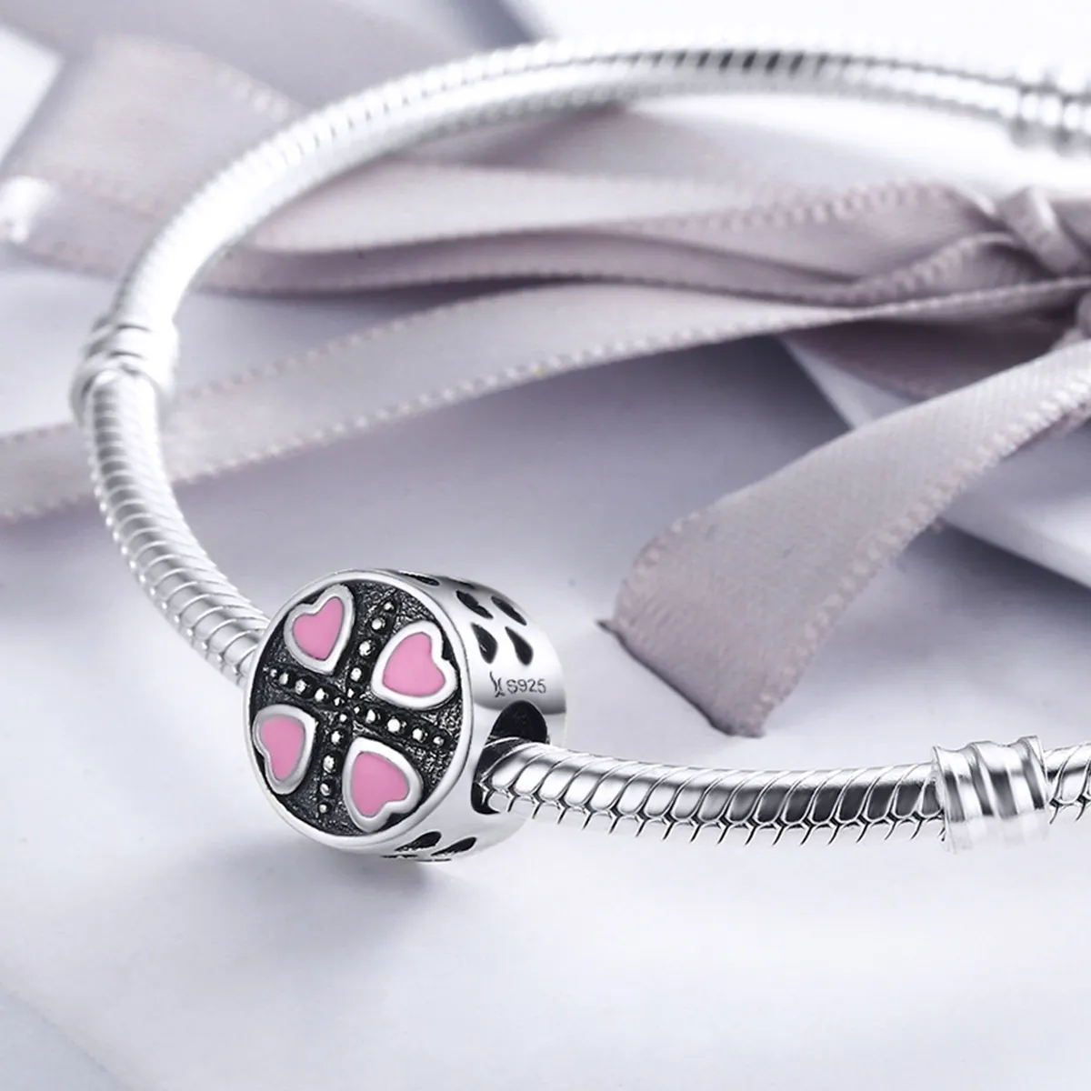 Pandora Style Pink Love Charm - SCC157