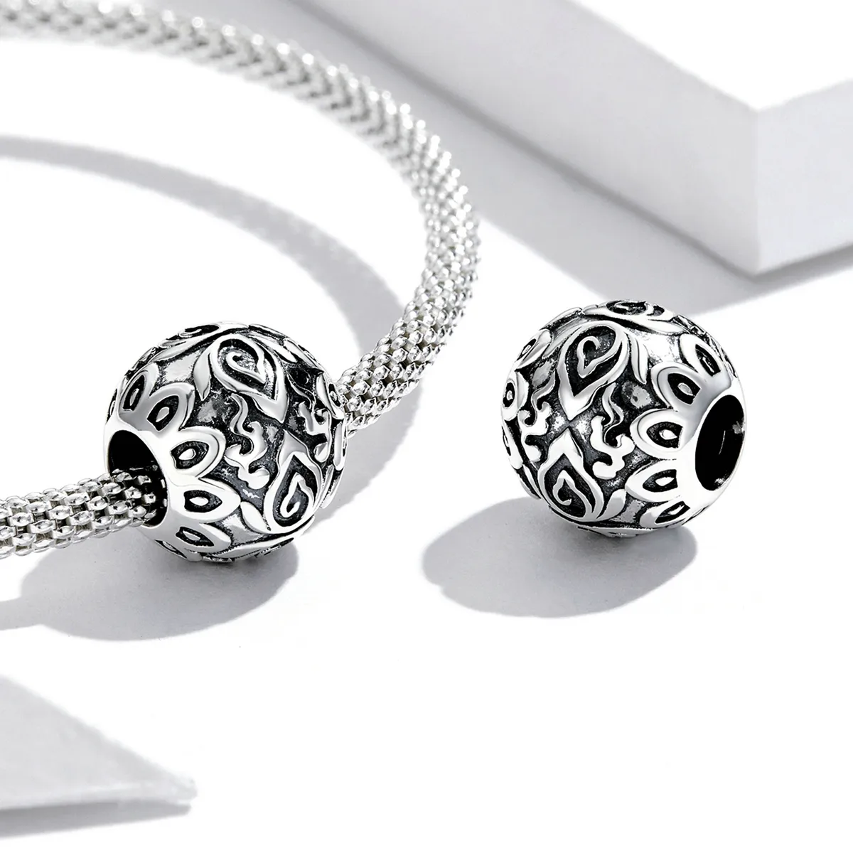 Pandora Style Sitting Buddha and Lotus Charm - SCC2168