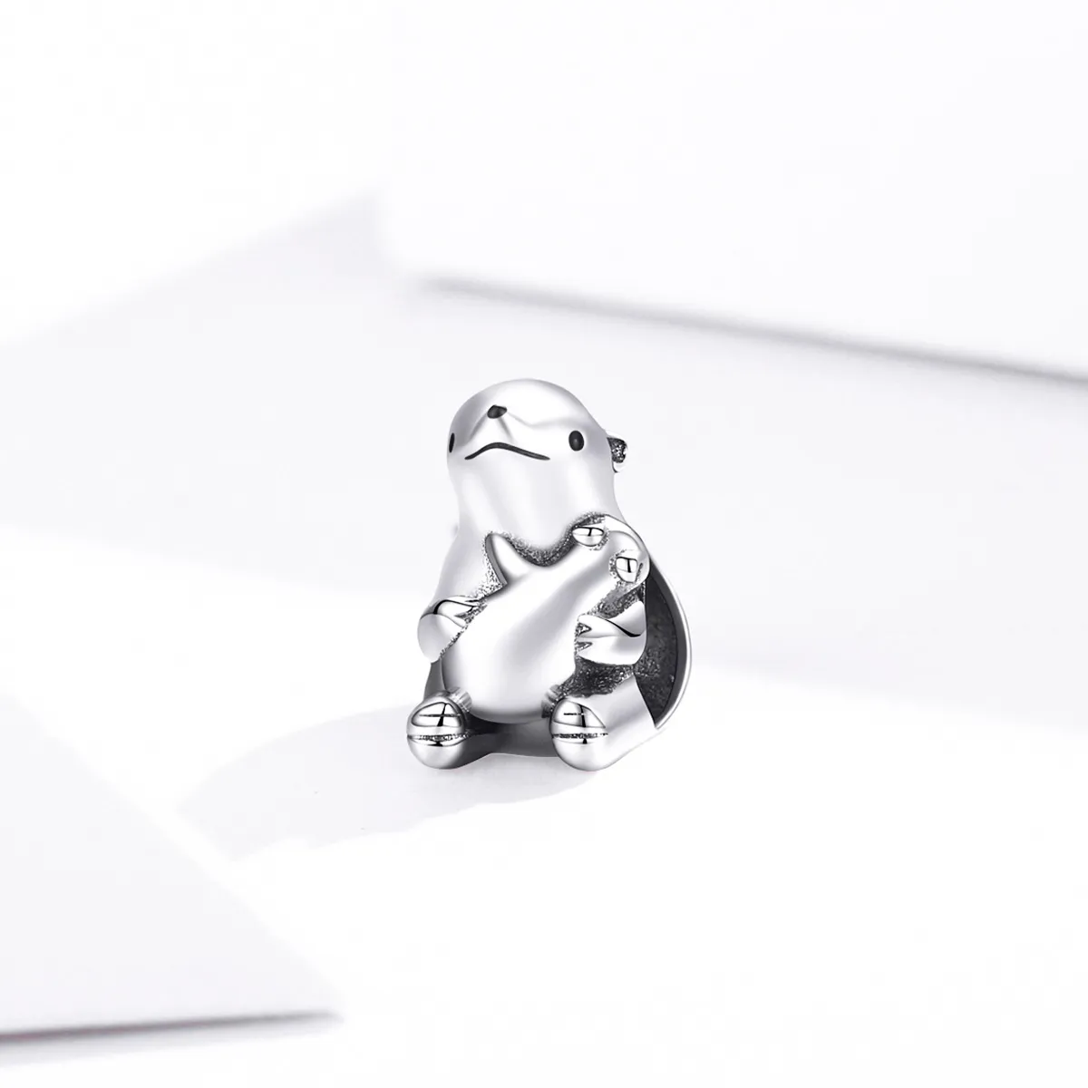 Pandora Style Warm Polar Bear Charm - BSC297