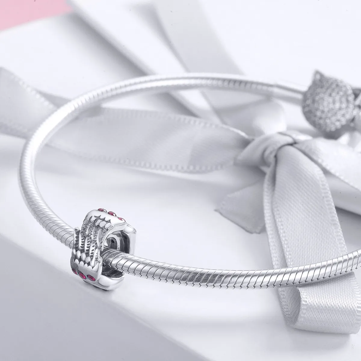 Pandora Style Wing Charm - SCC948