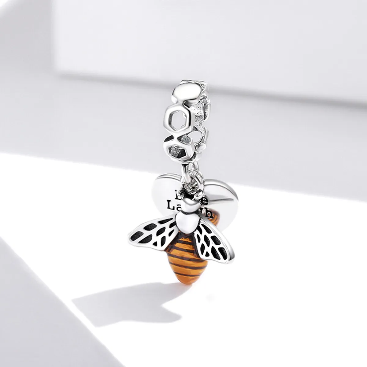 Pandora Style Bees and Hearts Dangle - BSC495