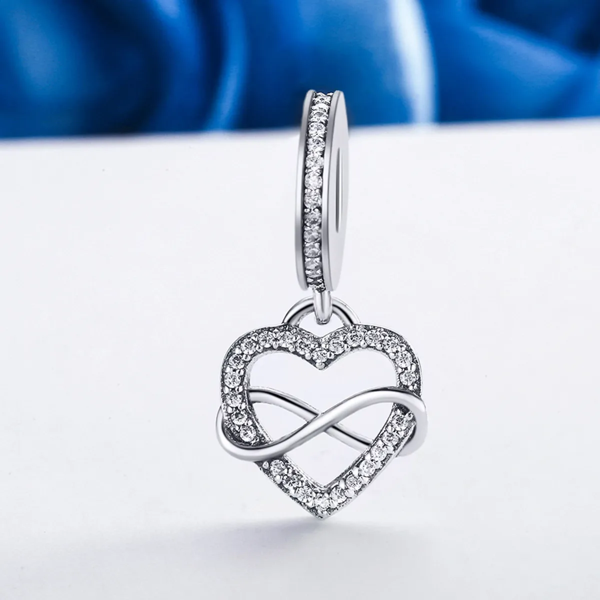 Pandora Style Love Knows No Bounds Dangle - SCC261