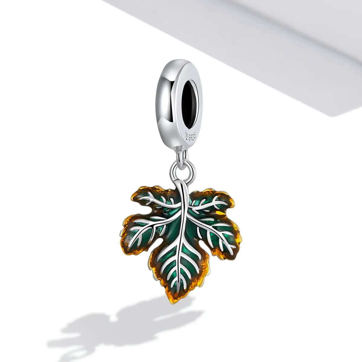 Pandora Style Maple Leaf Dangle - SCC2176