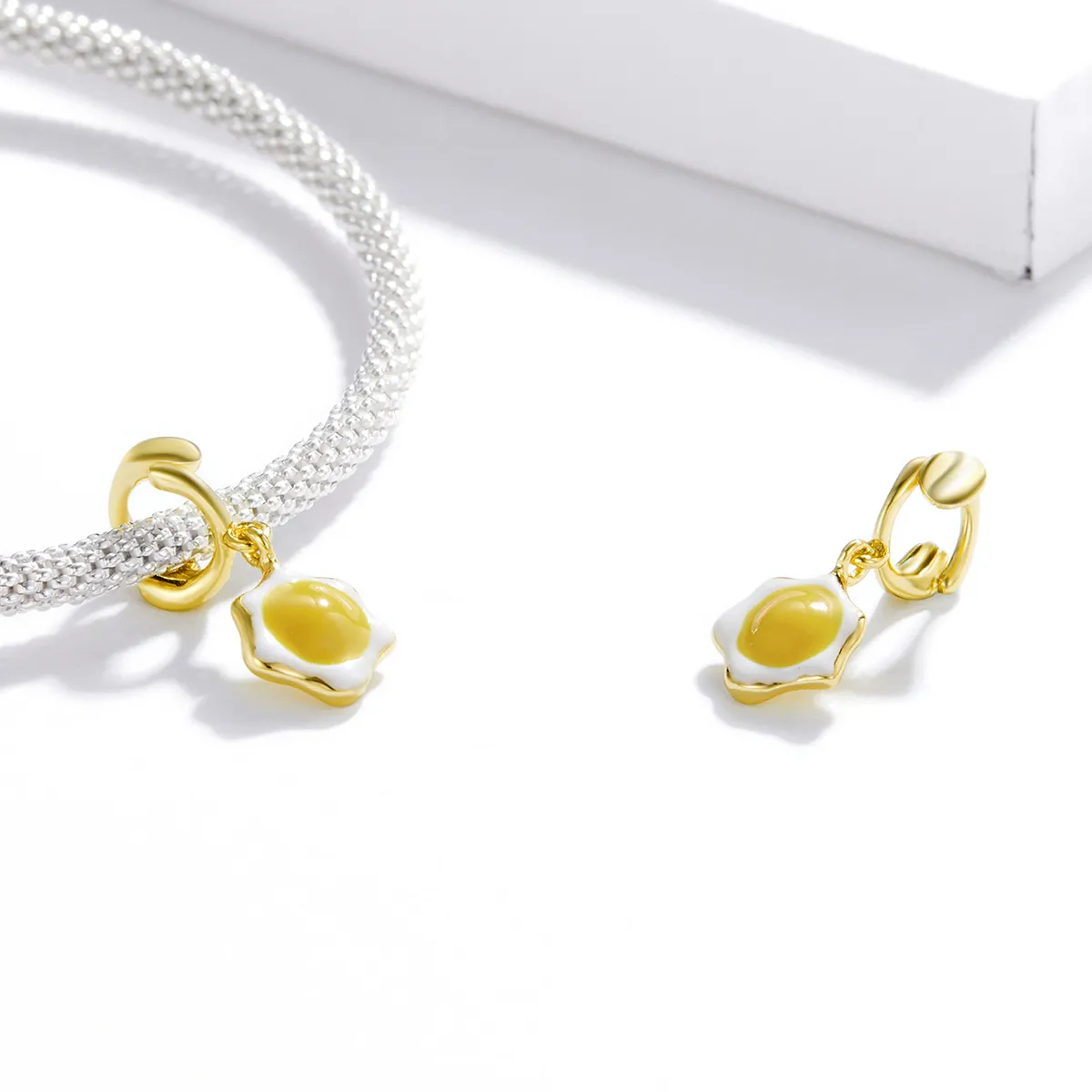 Pandora Style Poached Eggs Dangle - BSC350