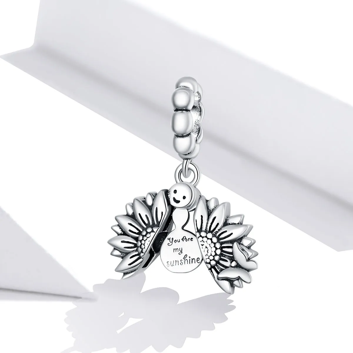 Pandora Style Smiling Sunflower Dangle - SCC1661