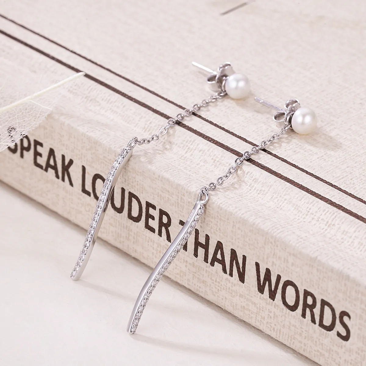 Pandora Style Love At First Sight Hanging Earrings - VSE126