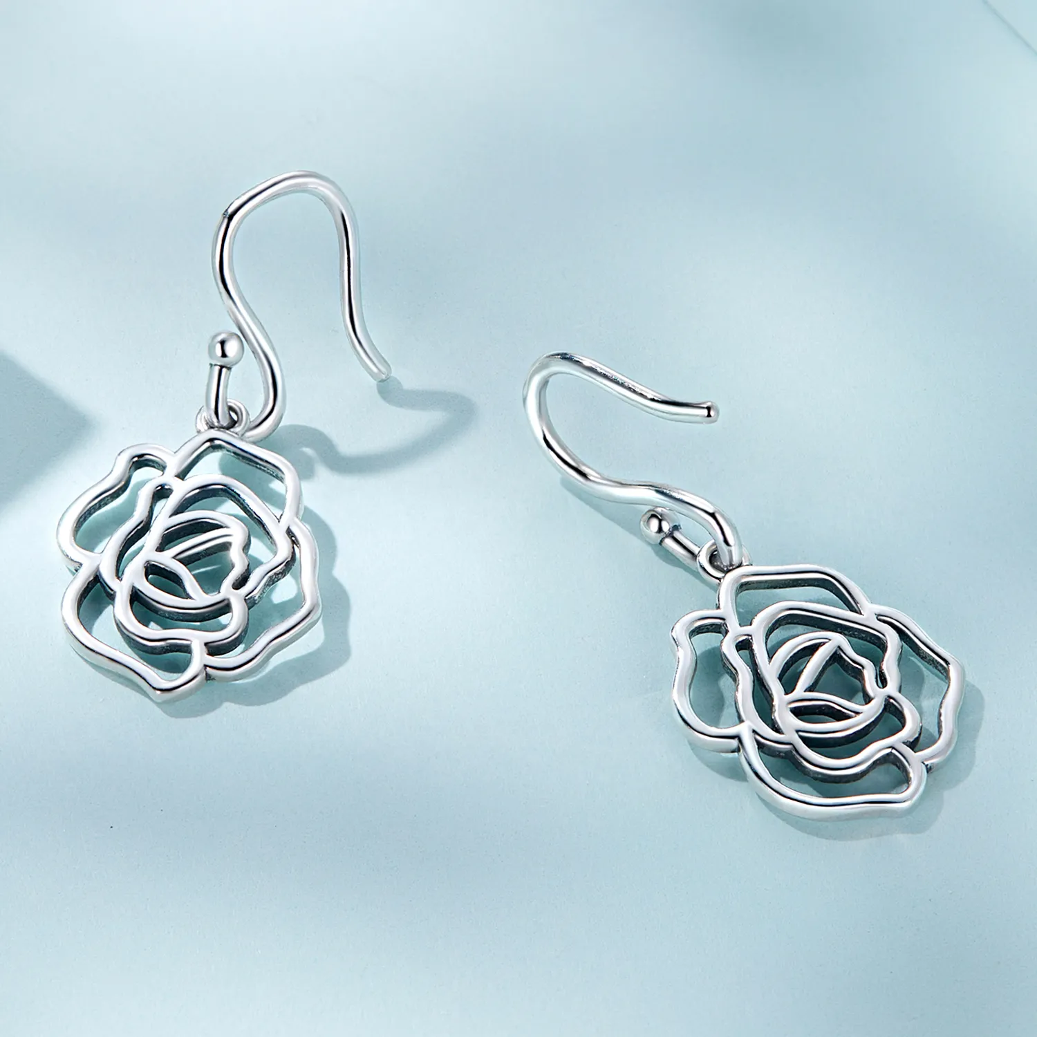 Pandora Style Roses Hanging Earrings - SCE1505