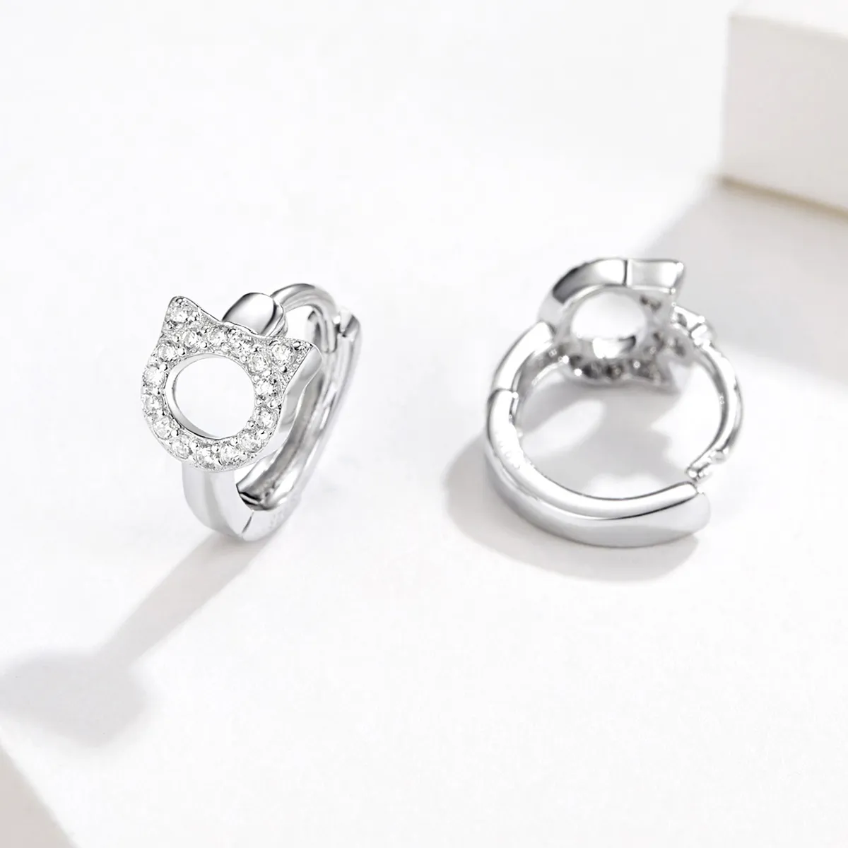 Pandora Style Cute Cat Hoop Earrings - BSE171