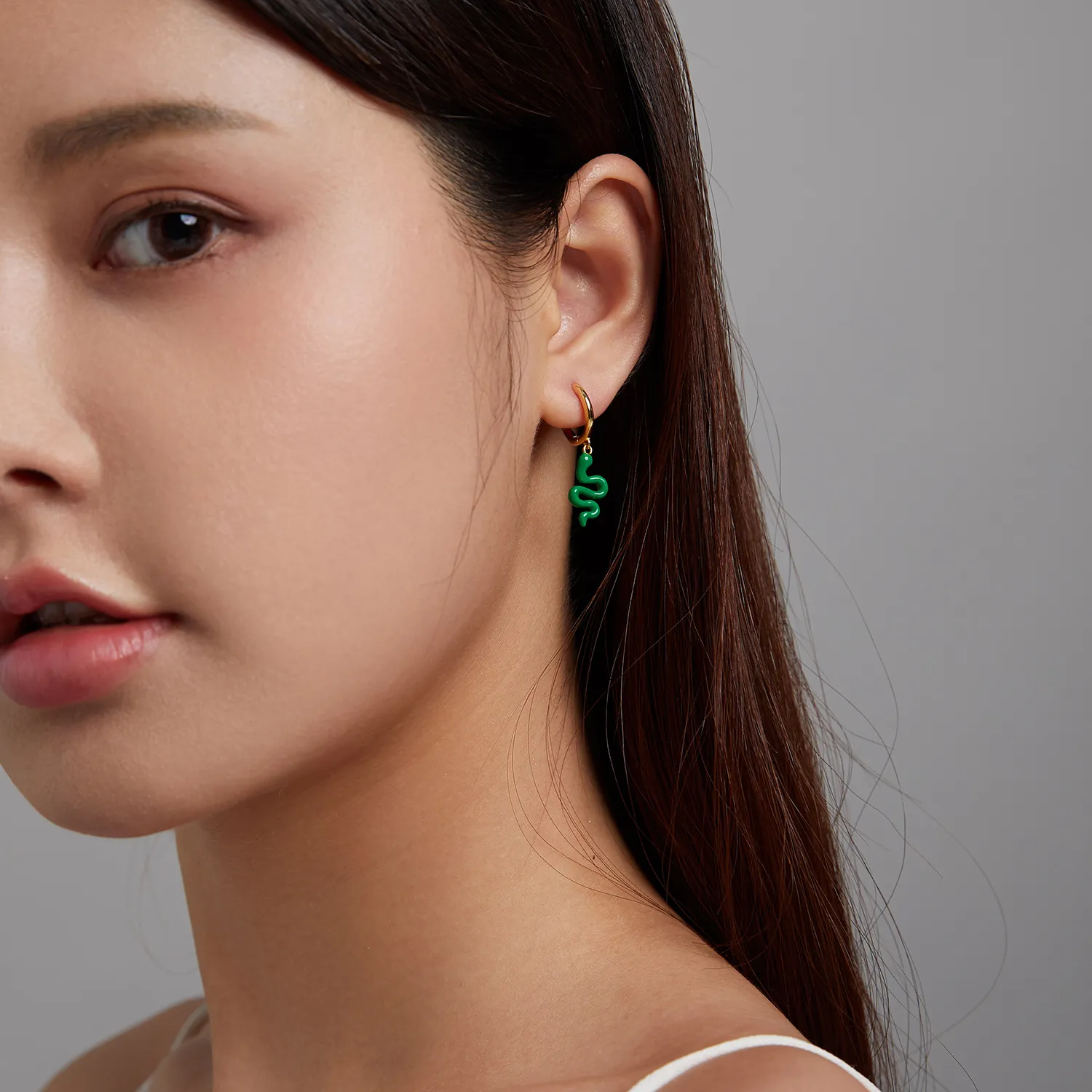 Pandora Style Green Snake Hoop Earrings - SCE1234