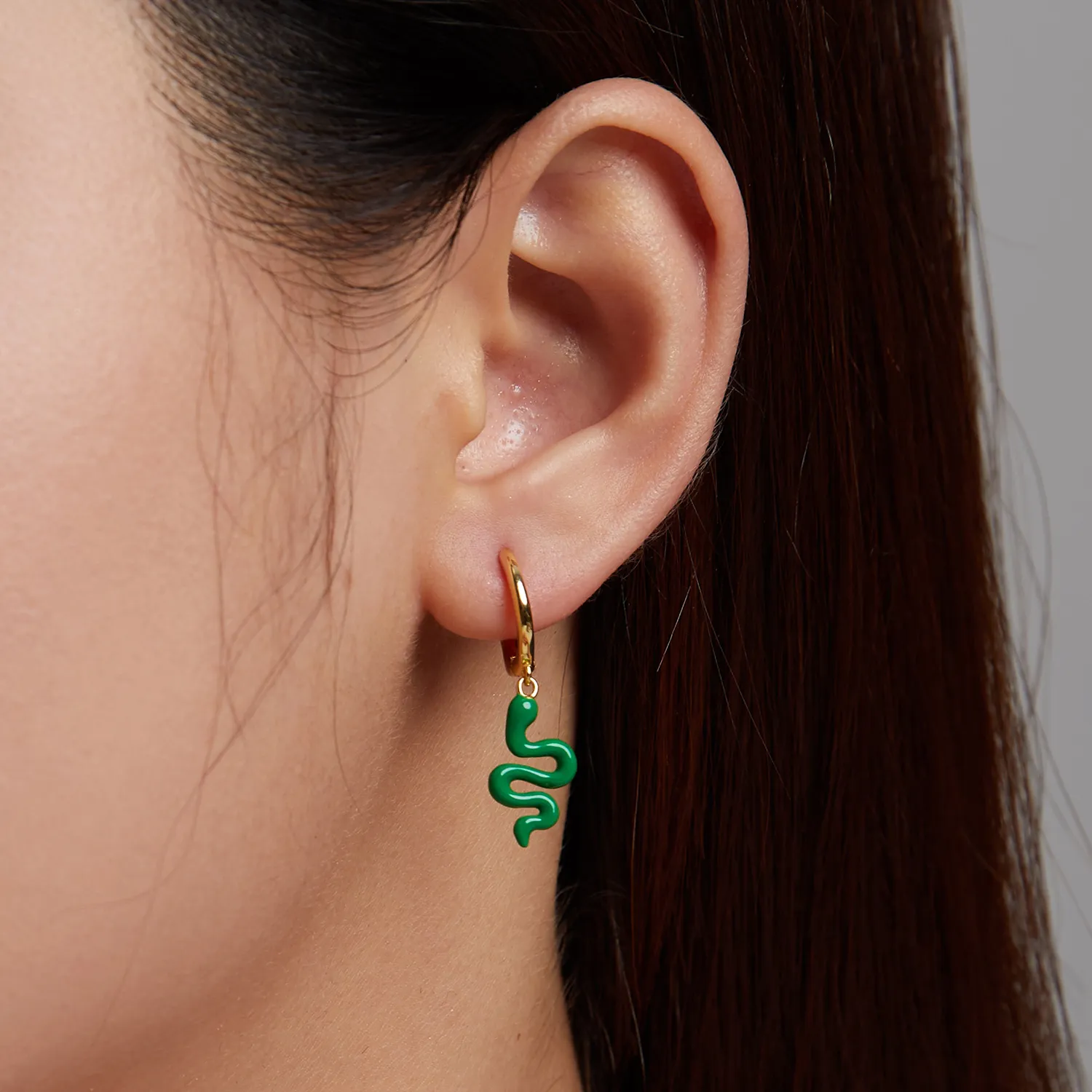 Pandora Style Green Snake Hoop Earrings - SCE1234