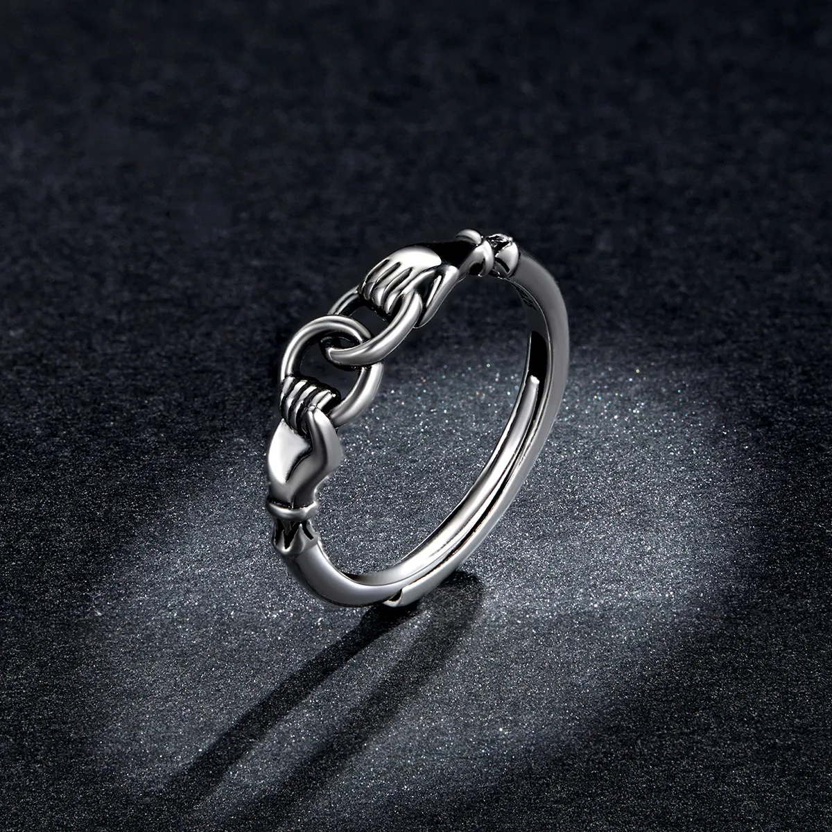 Pandora Style Chain of Hands Ring - BSR183