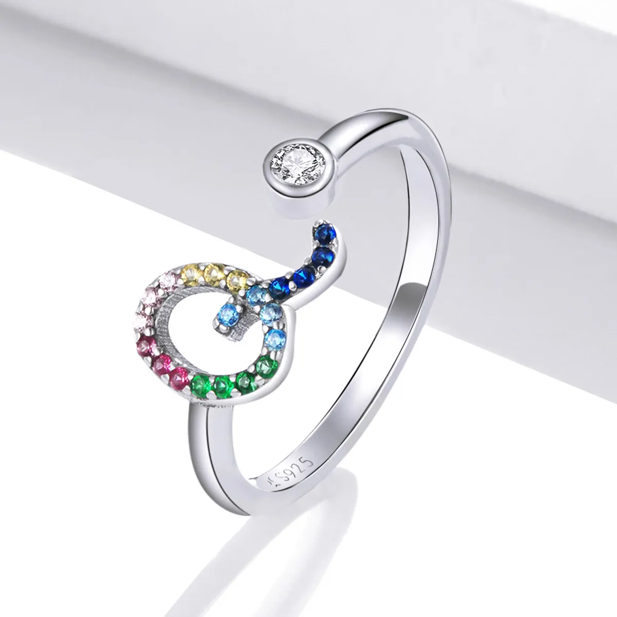 Pandora Style Colorful Letter-Q Open Ring - SCR723-Q