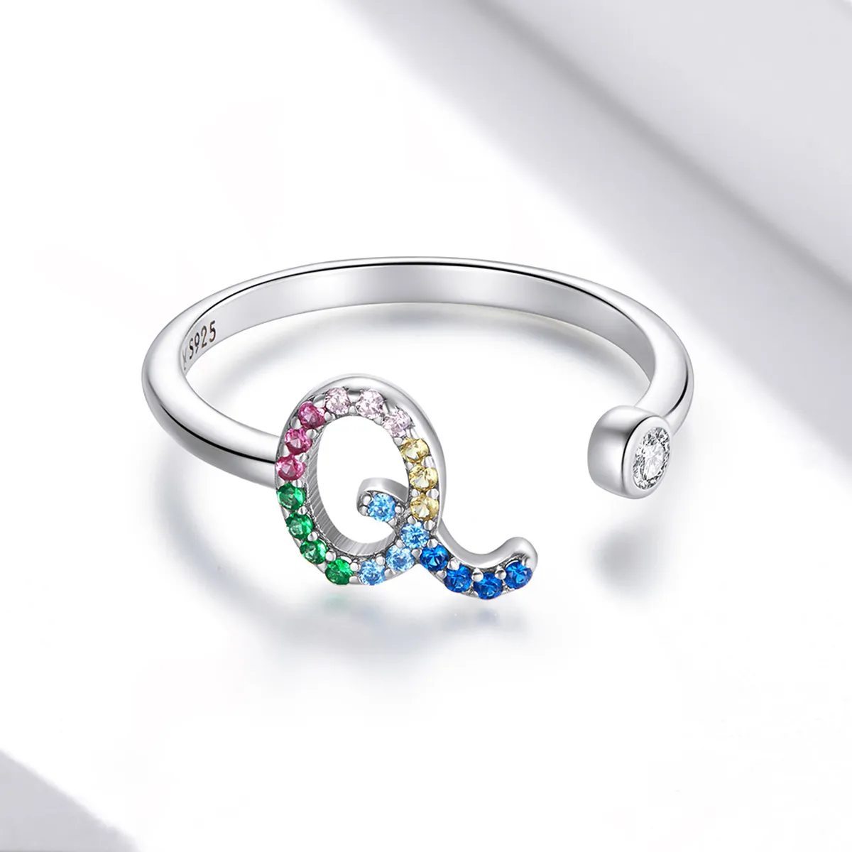 Pandora Style Colorful Letter-Q Open Ring - SCR723-Q