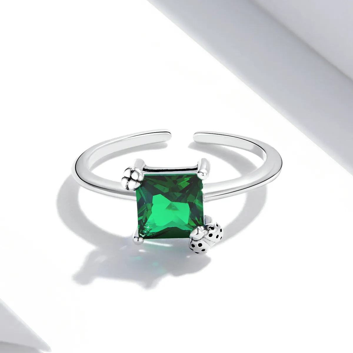 Pandora Style Green Zirconium Open Ring - SCR754