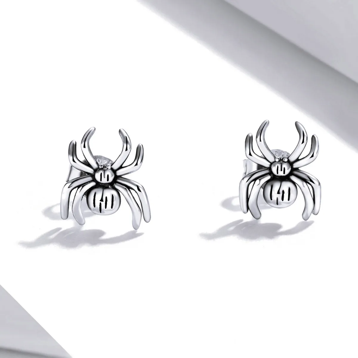 Pandora Style Eight-Legged Spider Stud Earrings - SCE1290