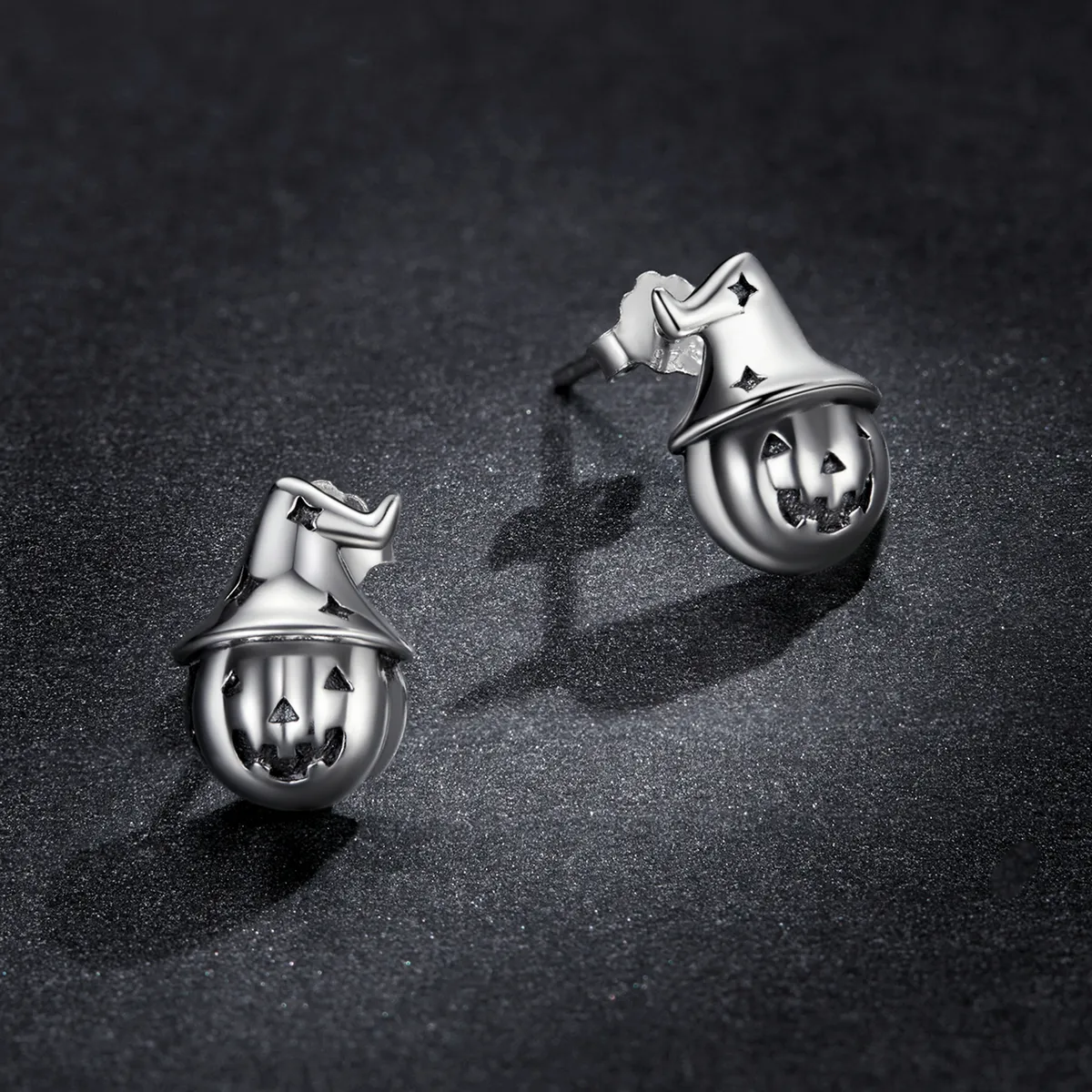 Pandora Style Halloween Pumpkin Stud Earrings - BSE537