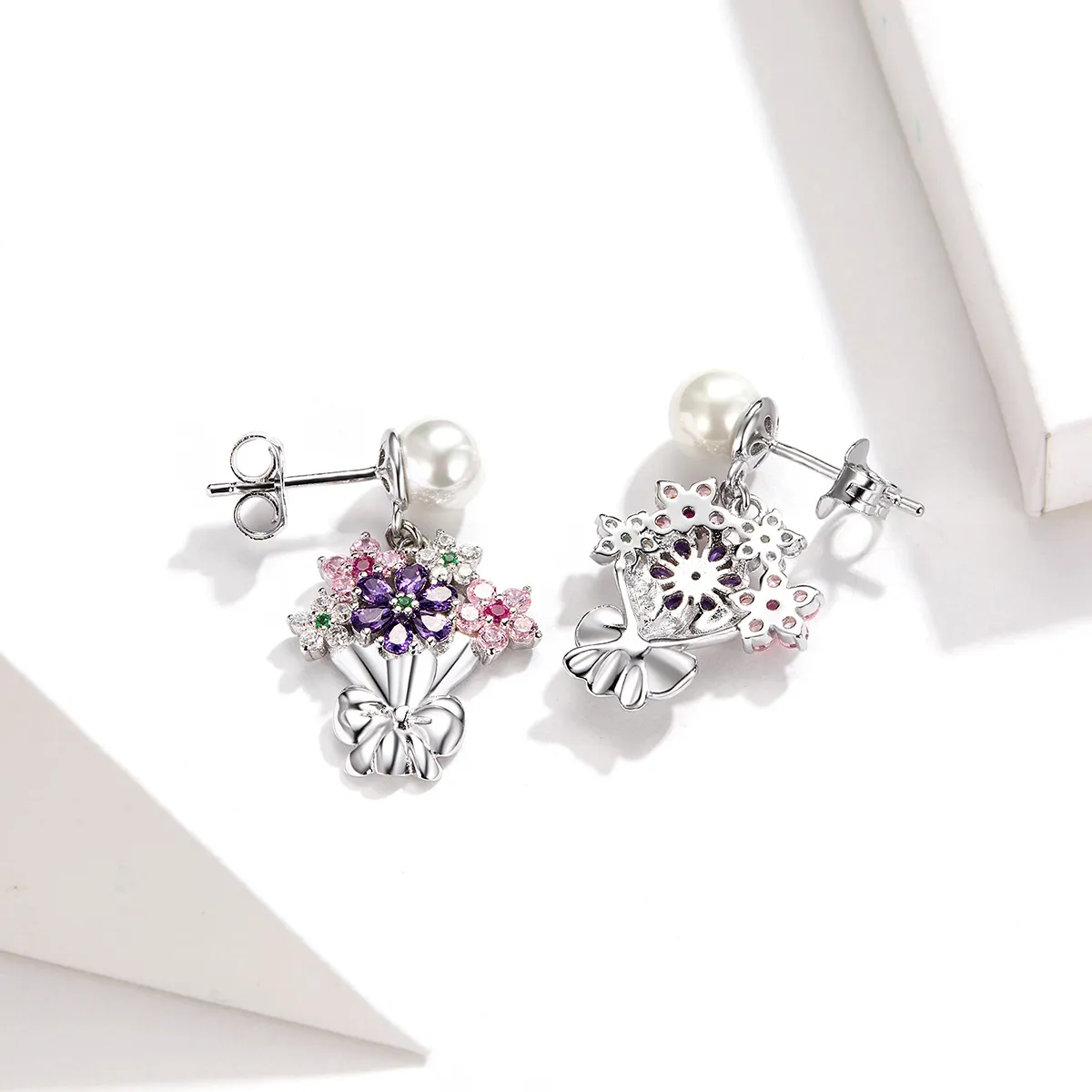 Pandora Style Holding Flowers Stud Earrings - BSE152