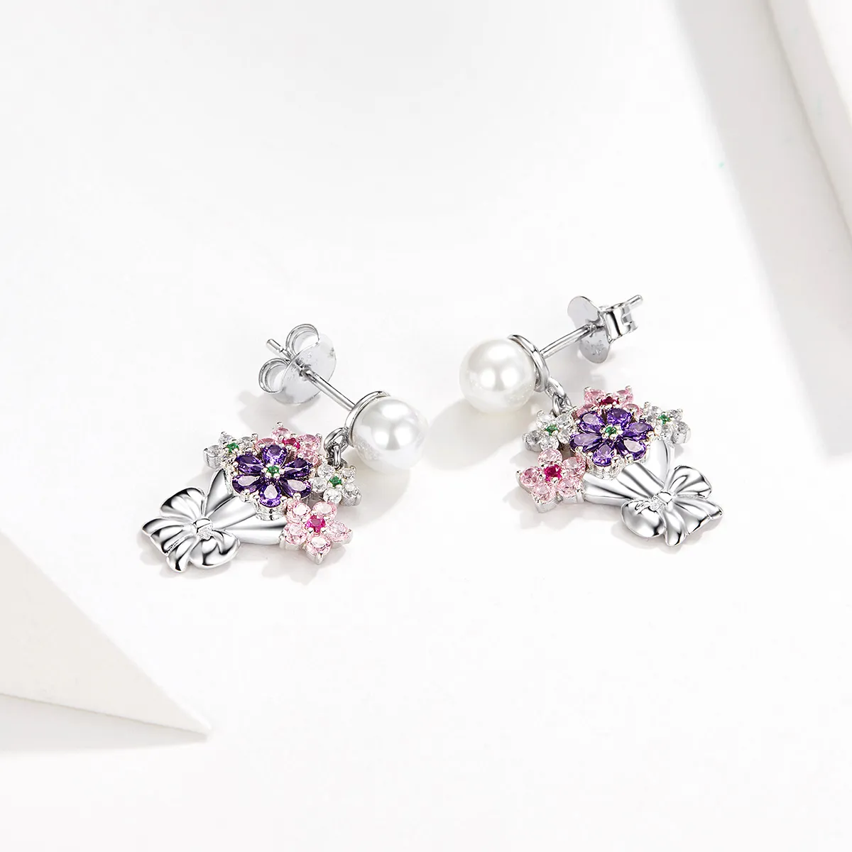 Pandora Style Holding Flowers Stud Earrings - BSE152