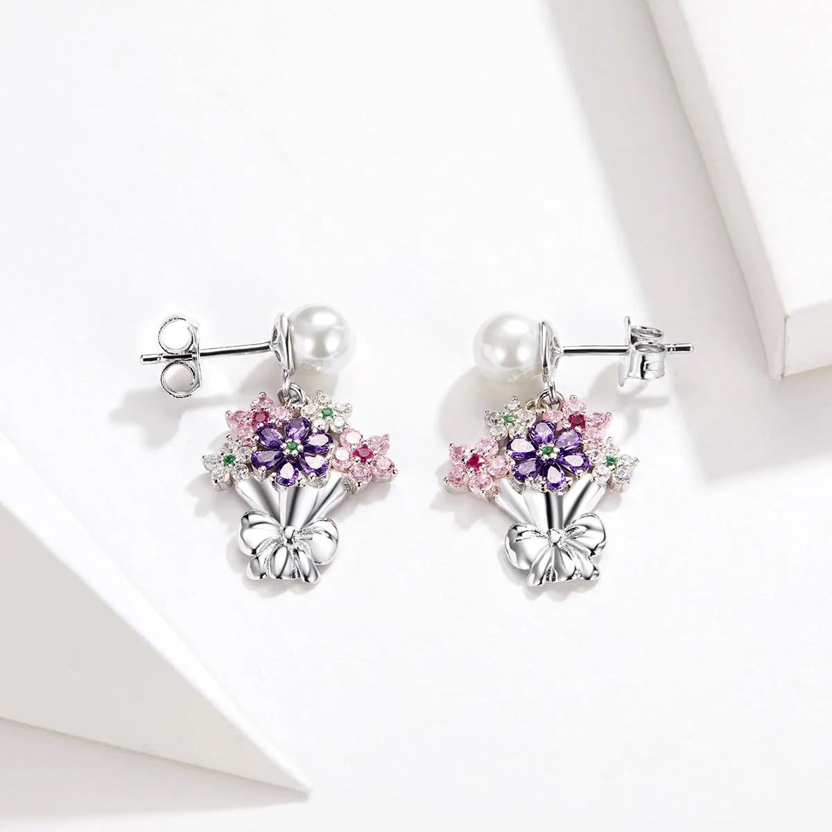 Pandora Style Holding Flowers Stud Earrings - BSE152