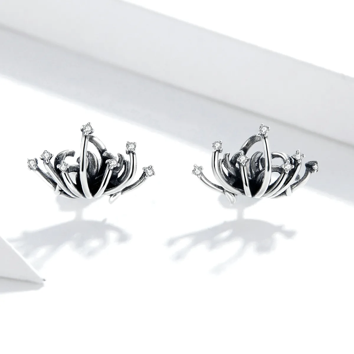 Pandora Style Lycoris radiata Stud Earrings - SCE940