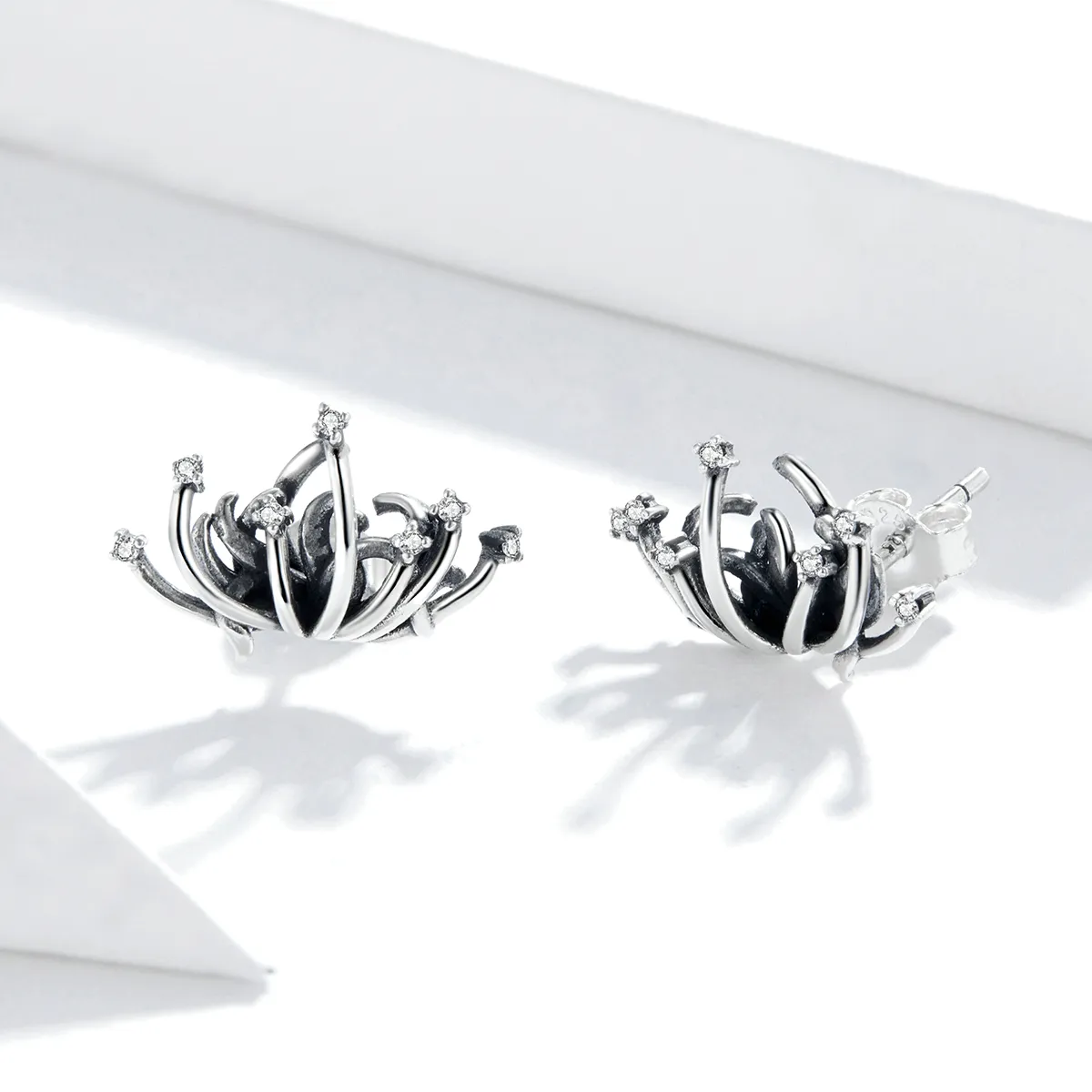 Pandora Style Lycoris radiata Stud Earrings - SCE940