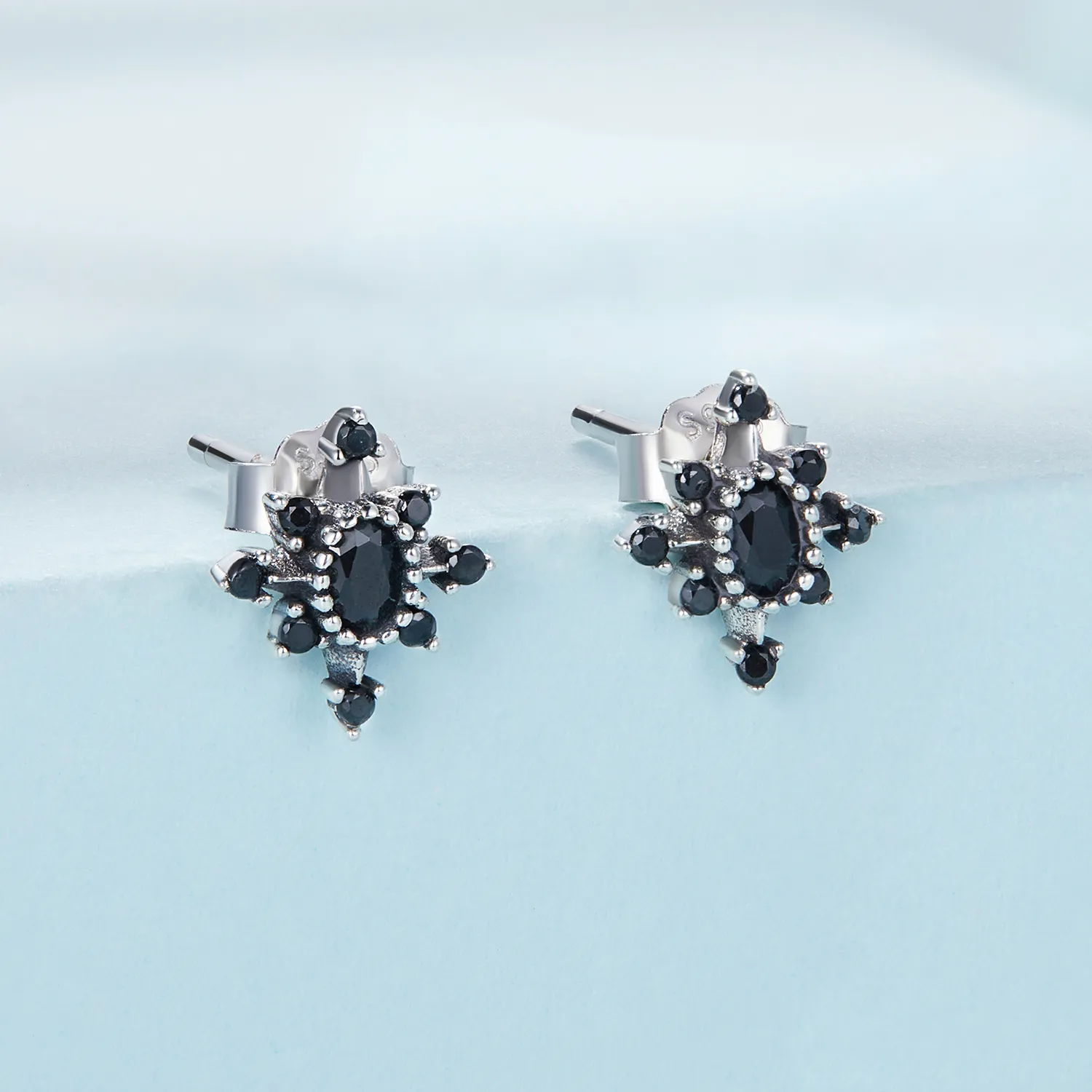 Pandora Style Mans Star Stud Earrings - SCE1521