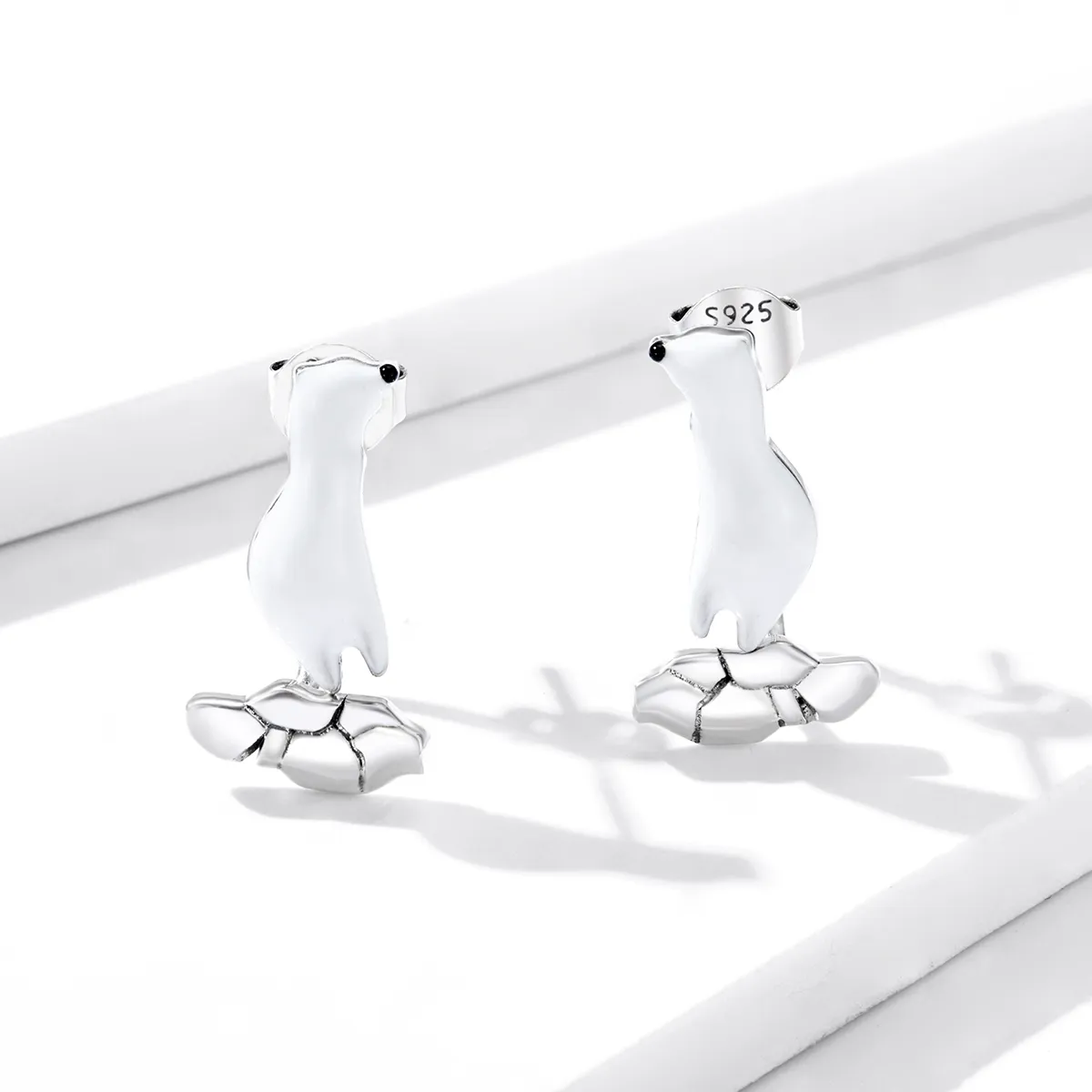 Pandora Style Polar Bear On Cracked Ice Stud Earrings - BSE347