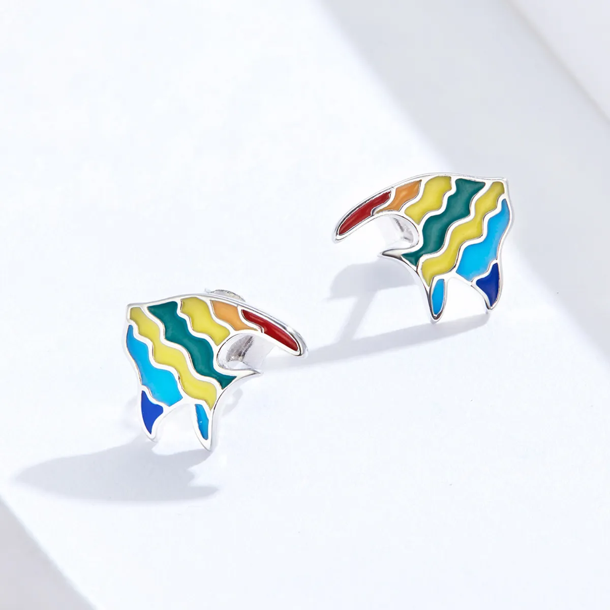 Pandora Style Rainbow Fish Stud Earrings - SCE824