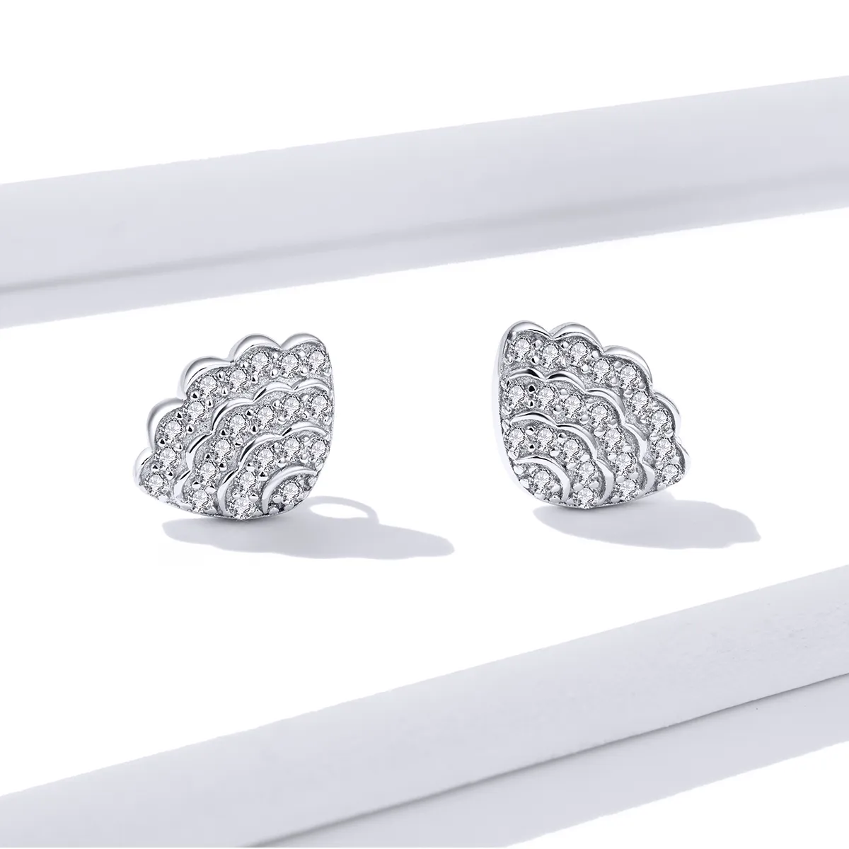 Pandora Style Romantic Shell Stud Earrings - BSE342