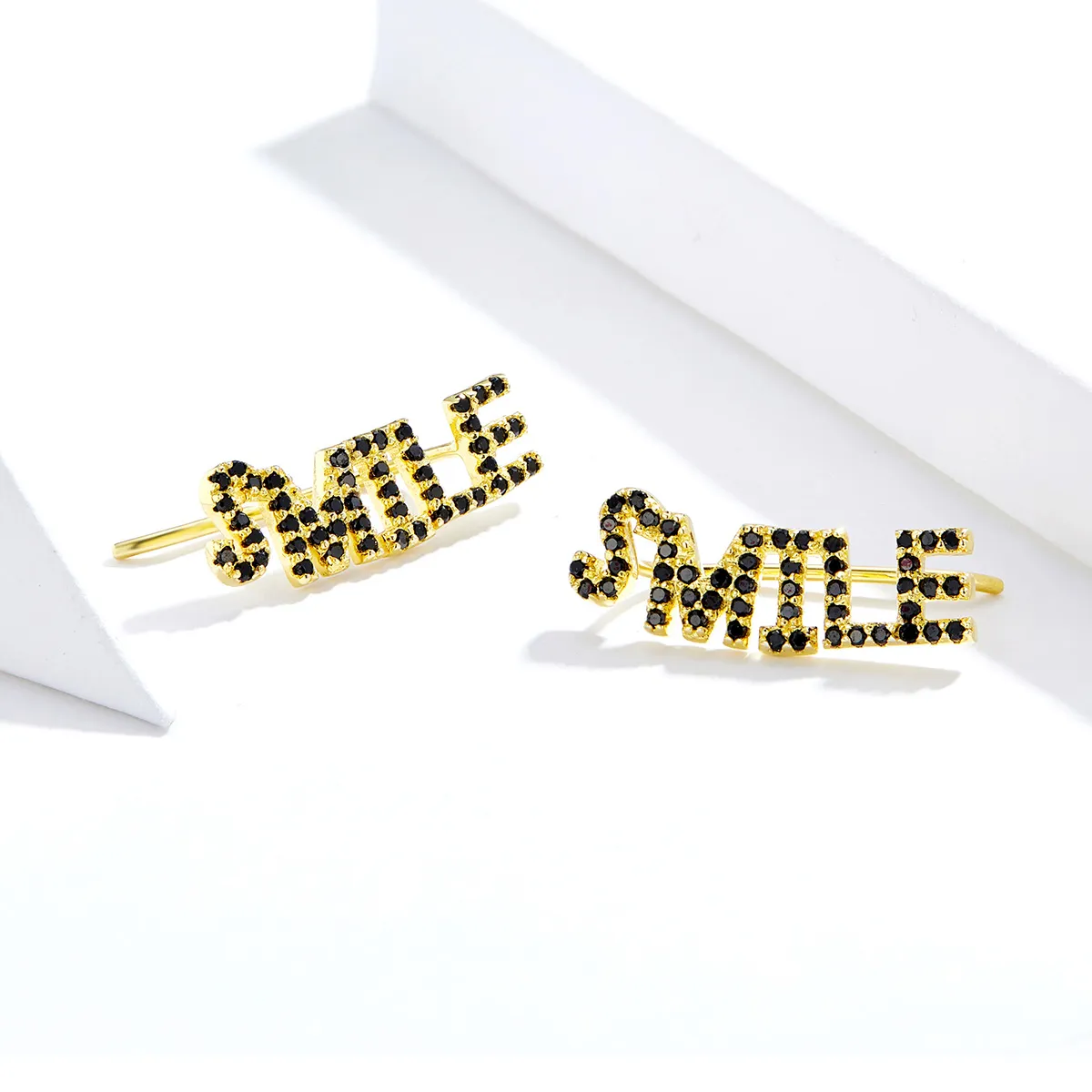 Pandora Style Smile Stud Earrings - SCE764