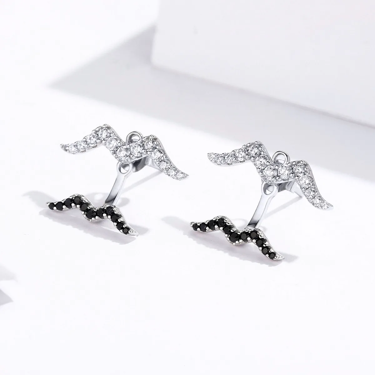 Pandora Style Summer Leisurely Stud Earrings - SCE699