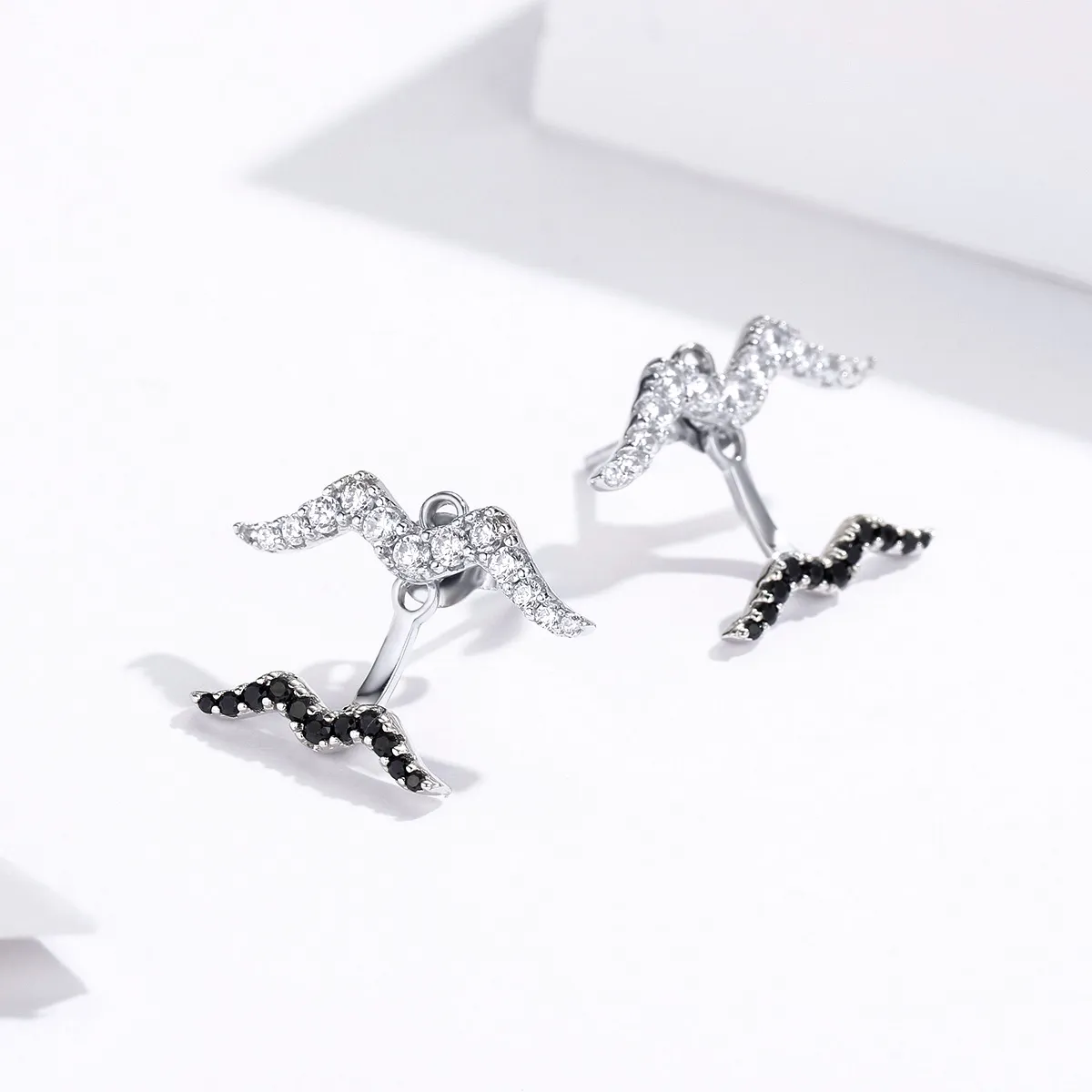 Pandora Style Summer Leisurely Stud Earrings - SCE699