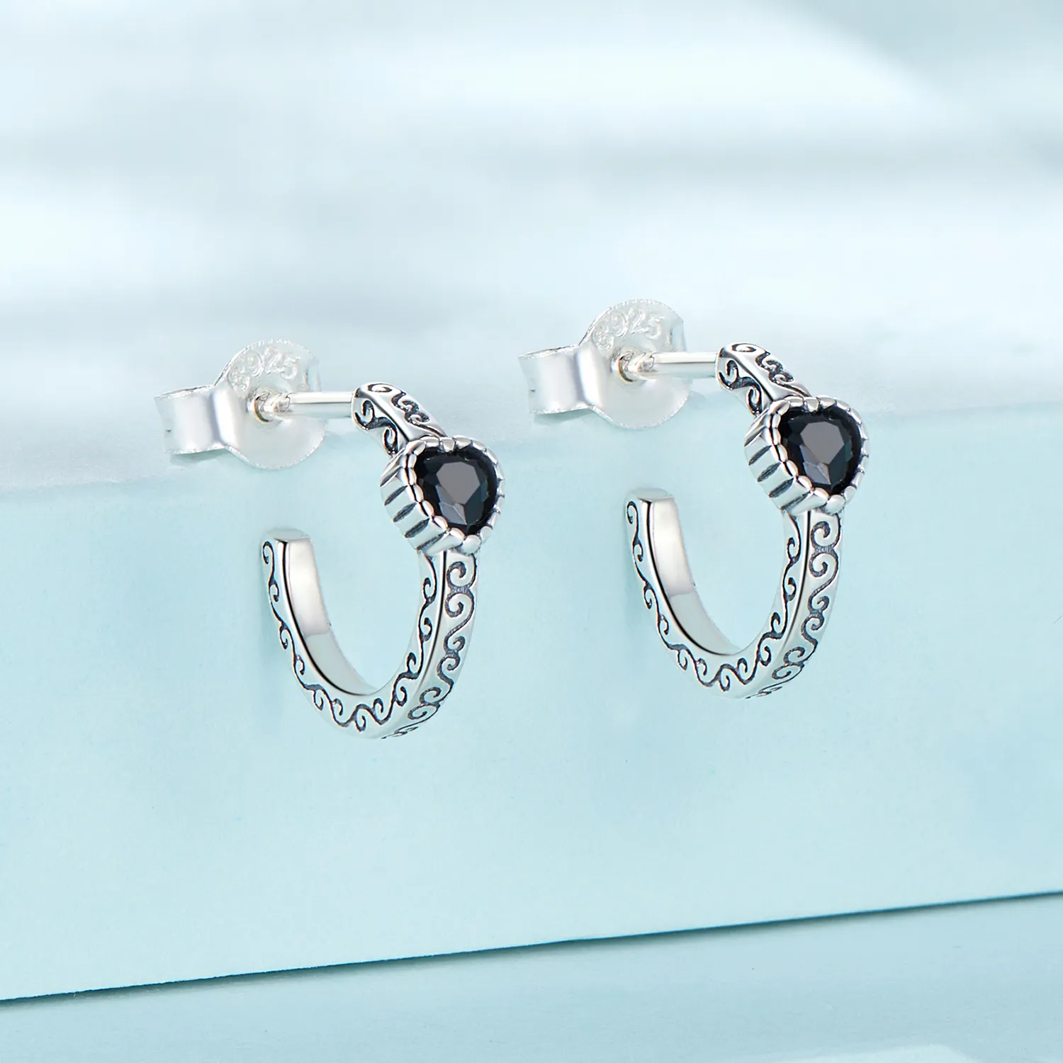 Pandora Style Vintage Black Zircon Stud Earrings - SCE1520