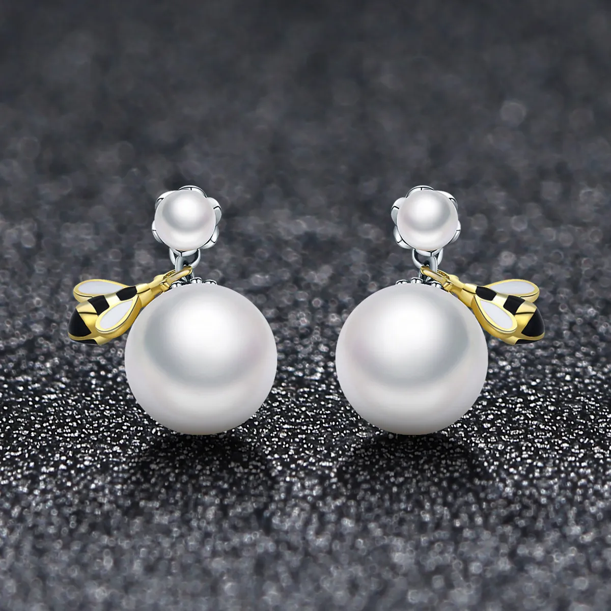 Pandora Style Woman Bee and Pearl Stud Earrings - SCE232