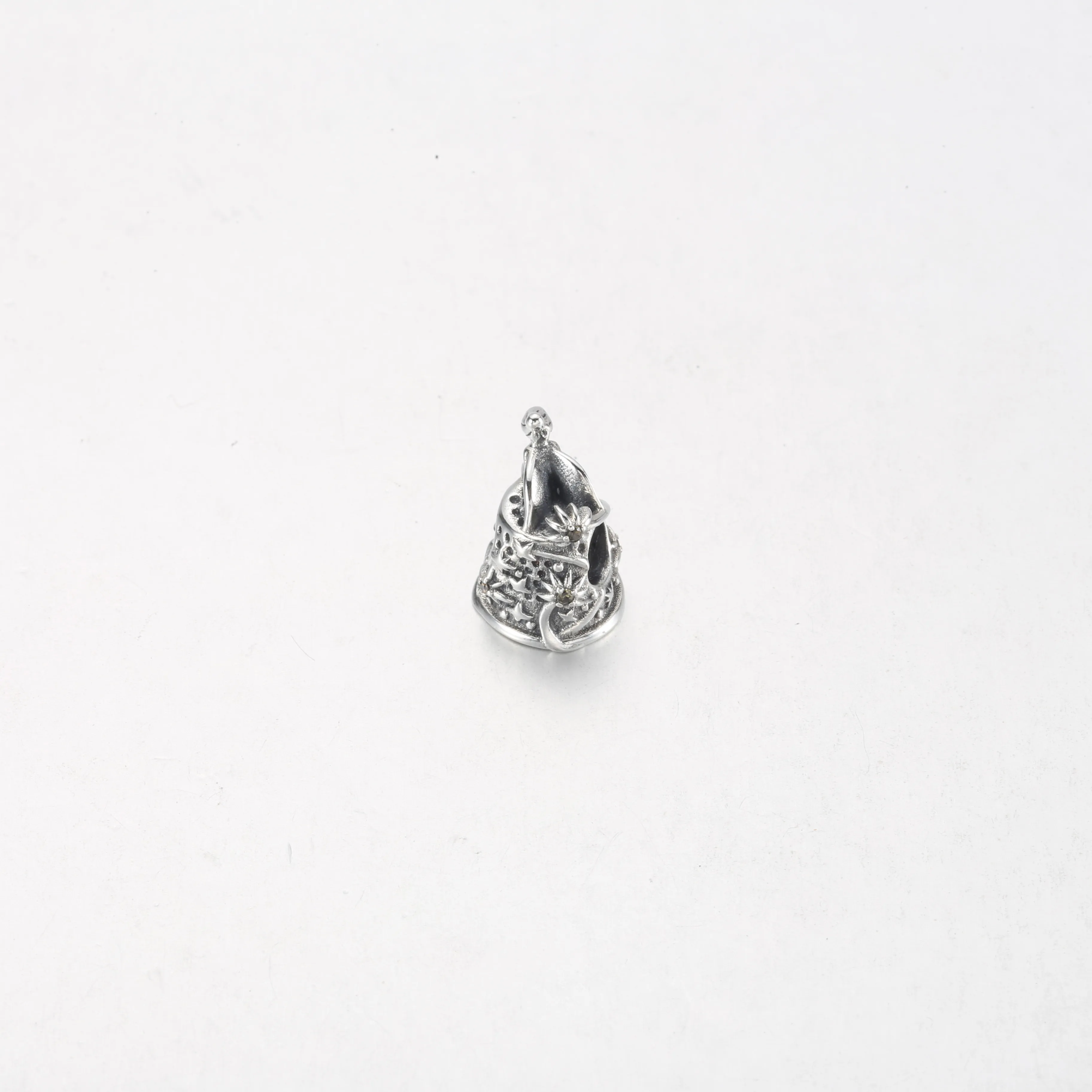 PANDORA Disney Tinker Bell Celestial Thimble Charm - 792520C01