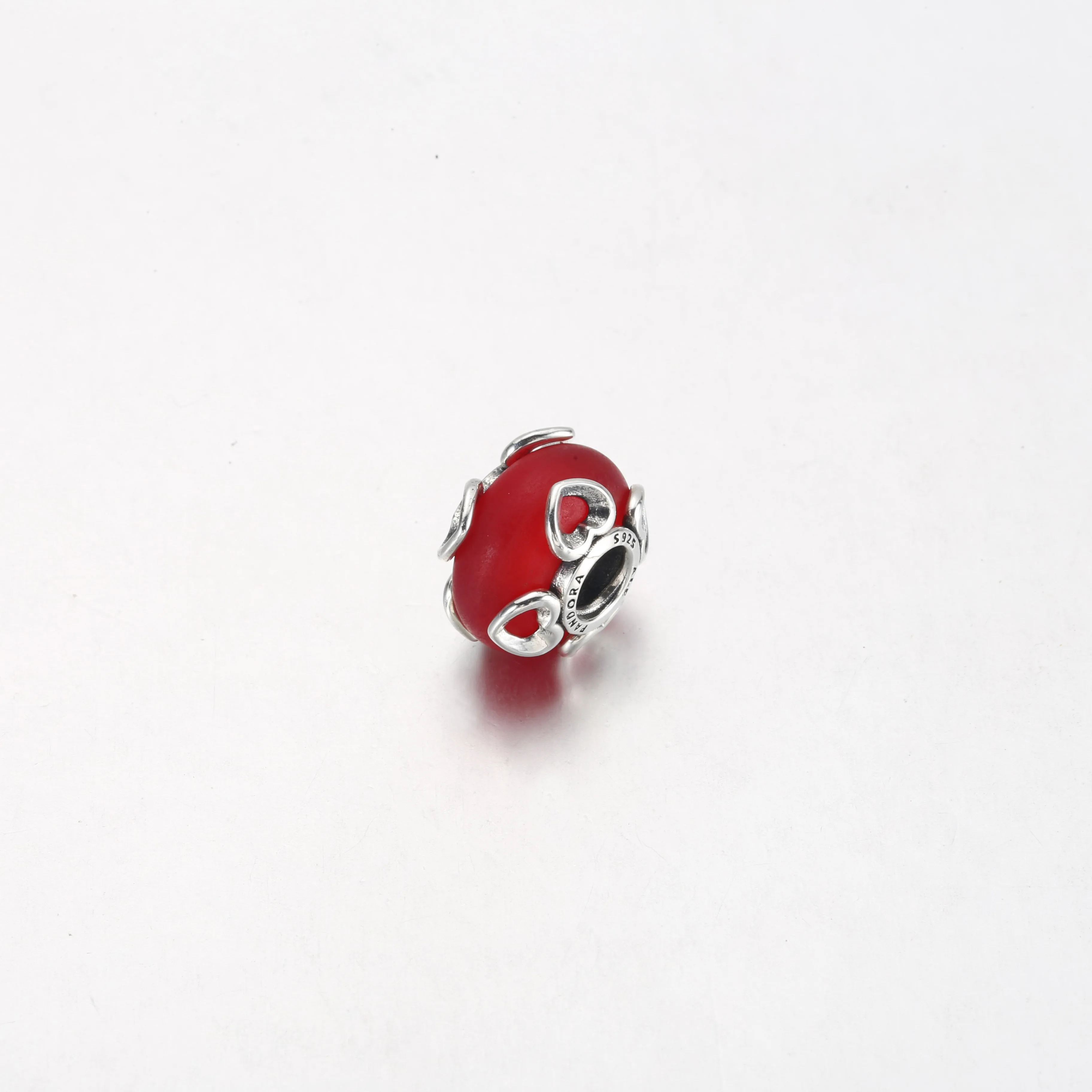 PANDORA Frosted Red Murano Glass & Hearts Charm - 792497C01