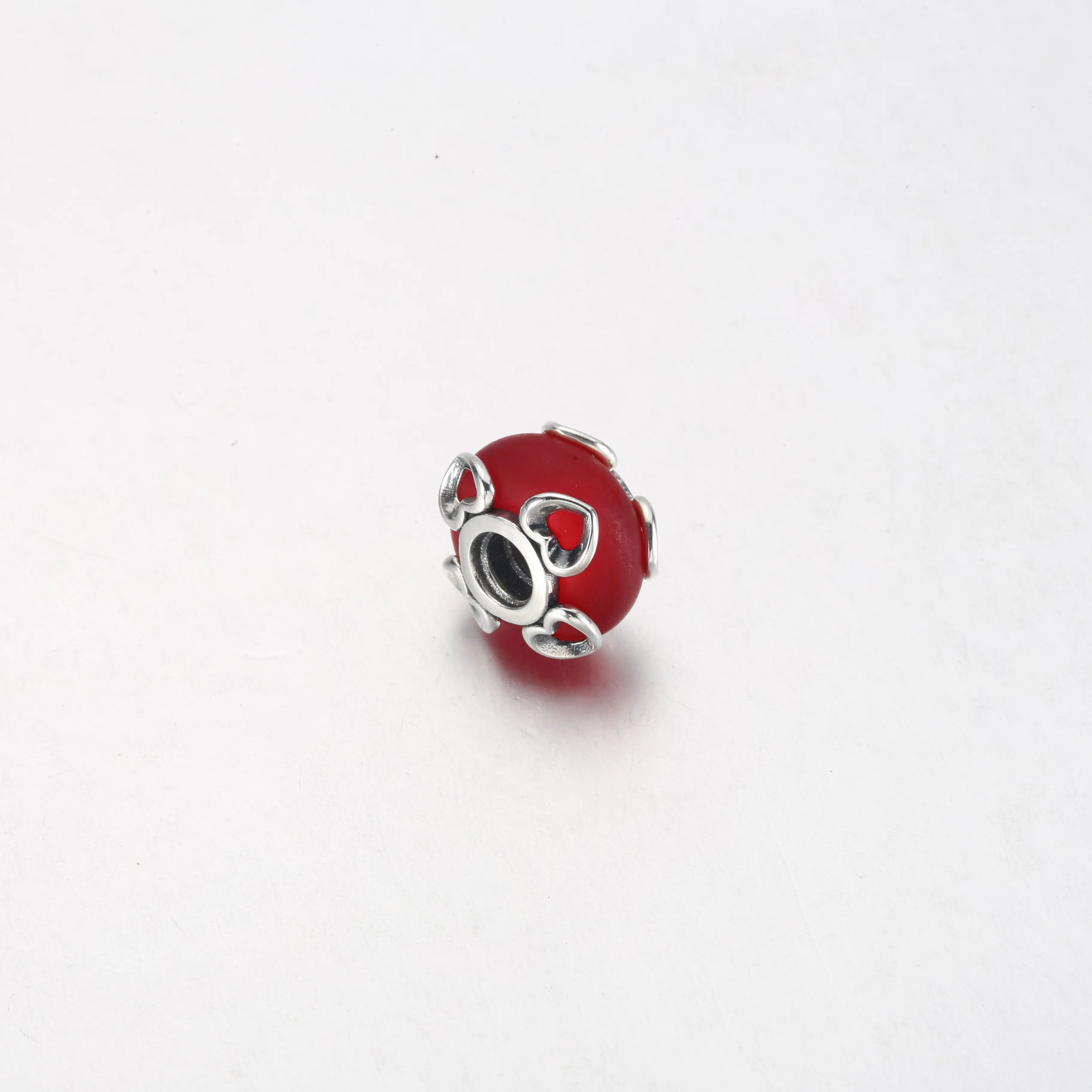 PANDORA Frosted Red Murano Glass & Hearts Charm - 792497C01