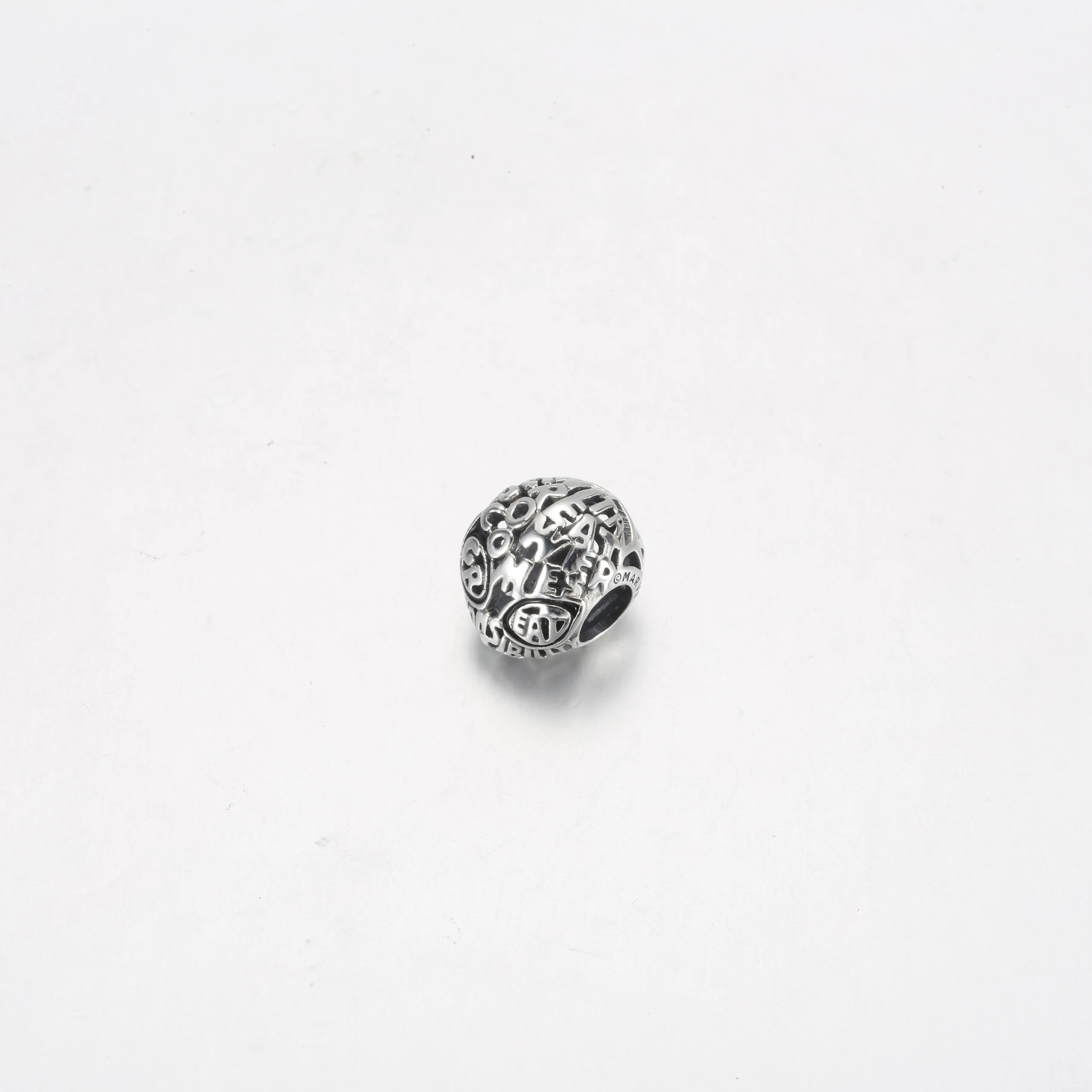 PANDORA Marvel Spider-Man Mask Charm - 792351C01