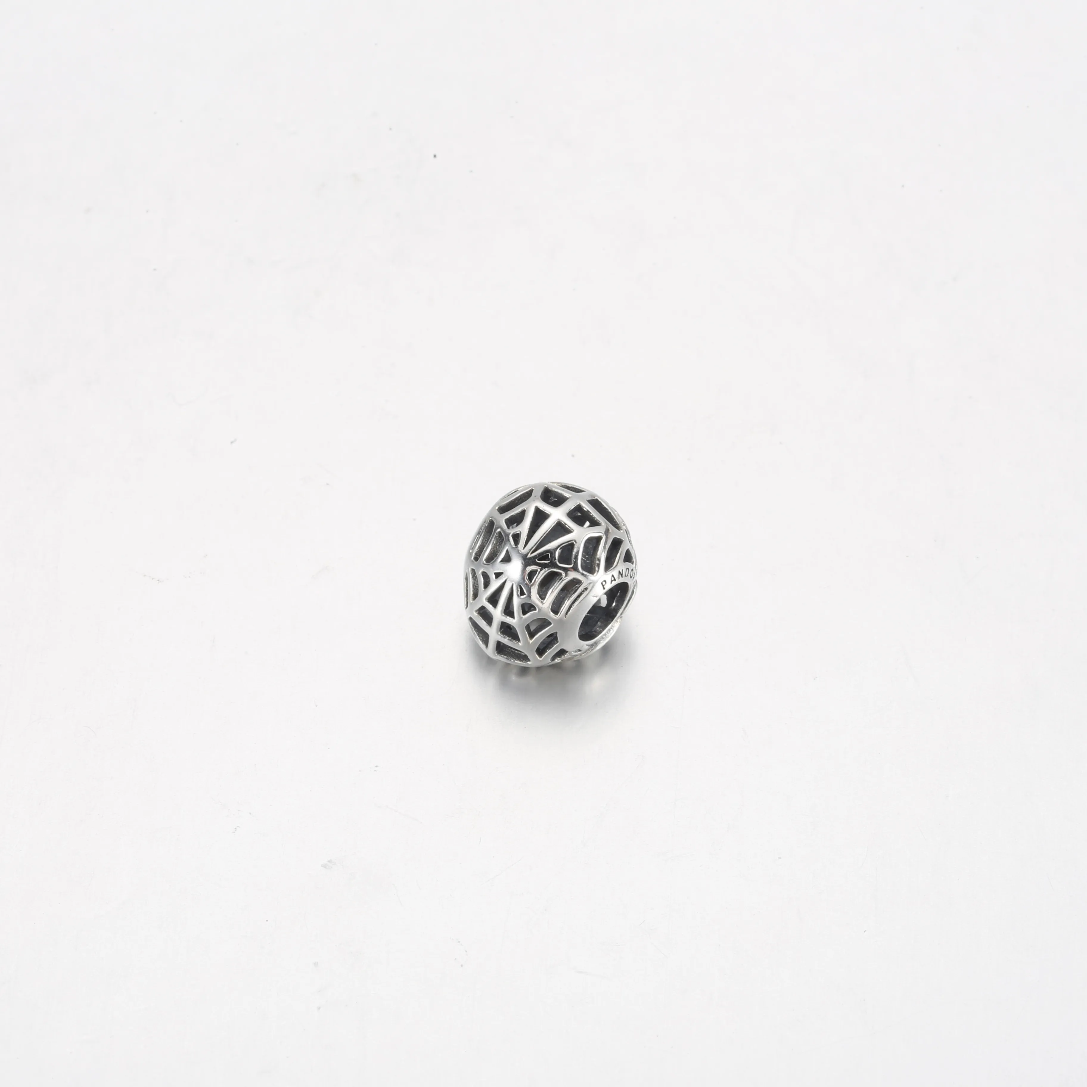 PANDORA Marvel Spider-Man Mask Charm - 792351C01