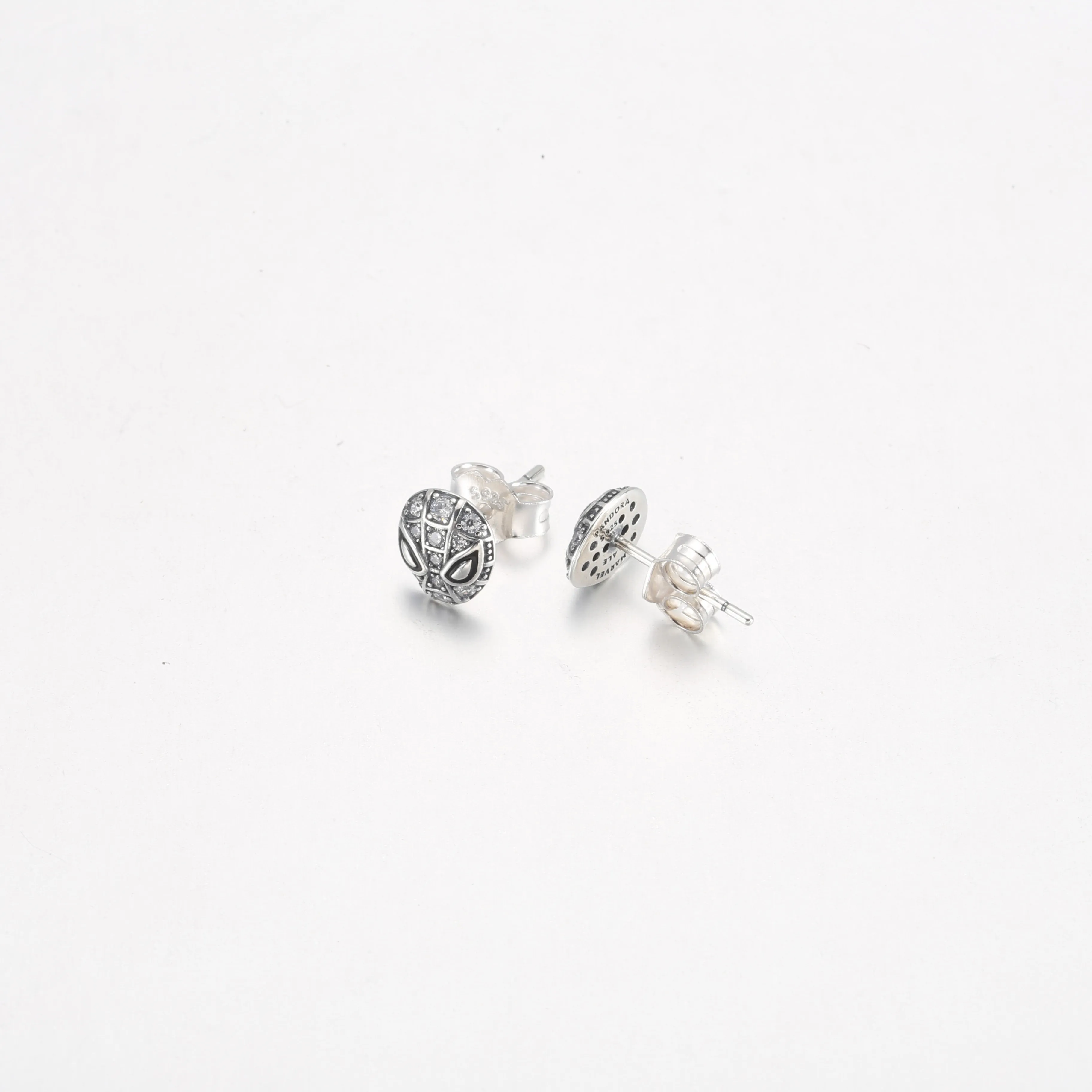 PANDORA Marvel Spider-Man Mask Pavé Stud Earrings - 292354C01